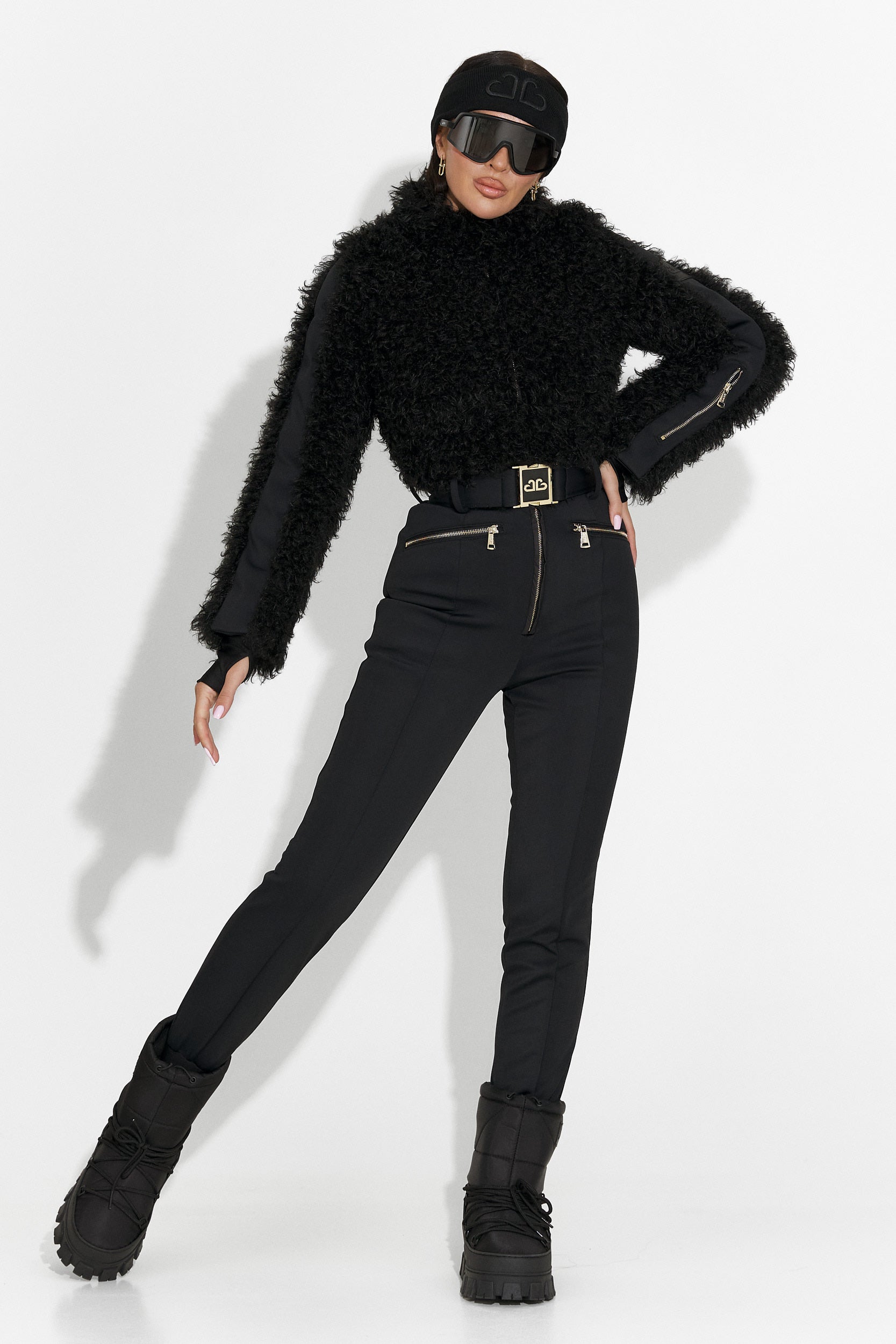 Fekete, alkalmi síoverál Alycia Bogas