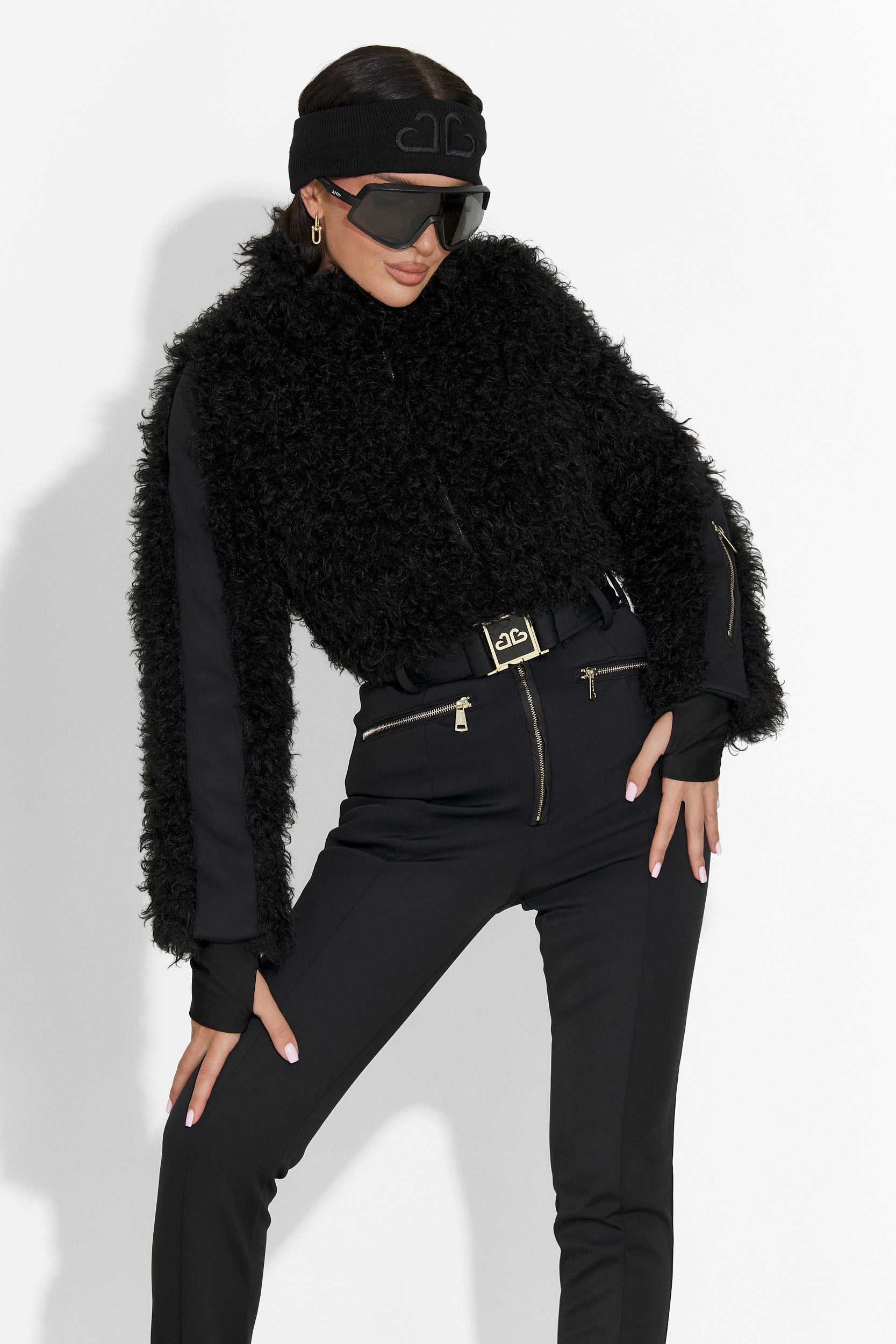 Fekete, alkalmi síoverál Alycia Bogas