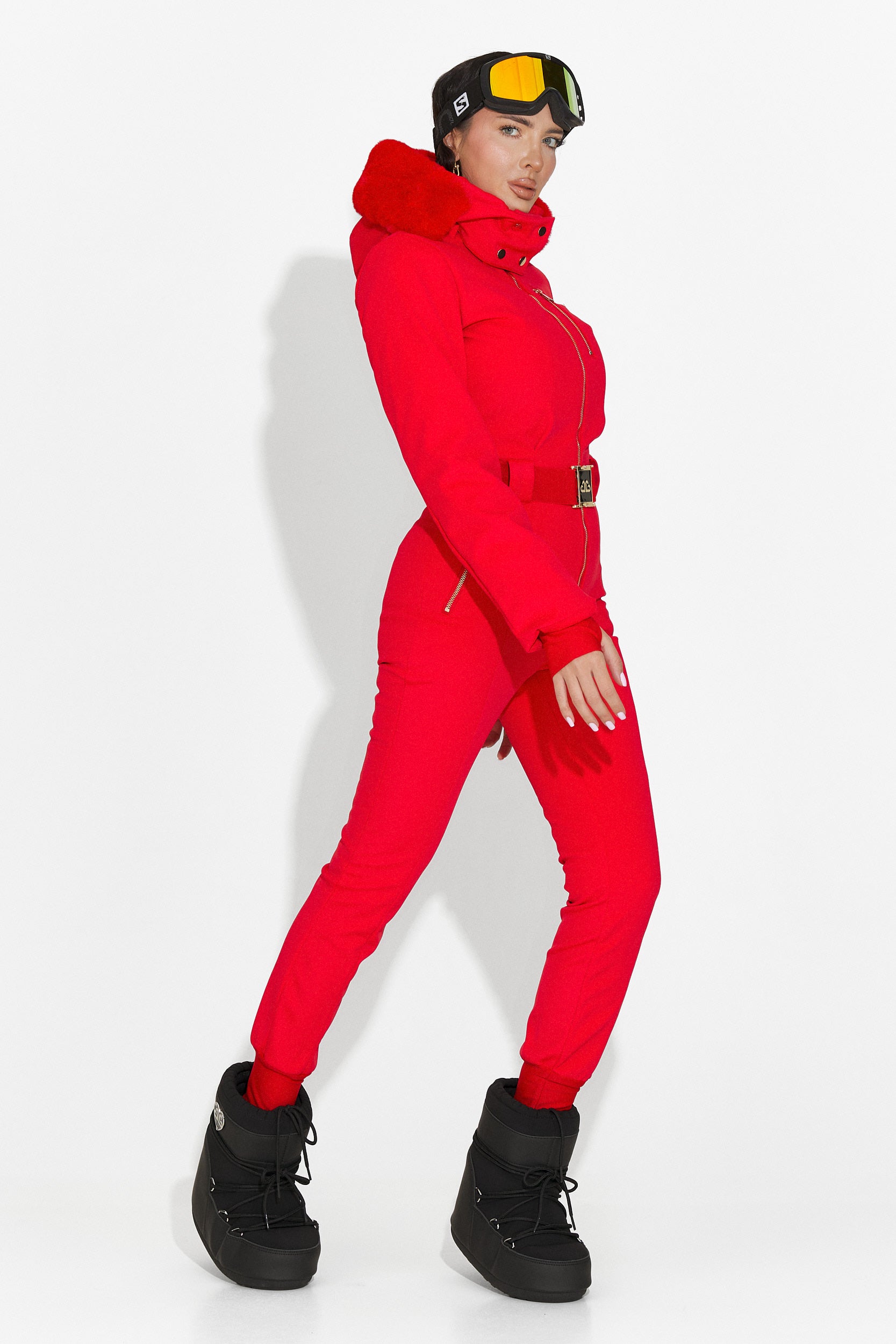 Frosina Bogas Véletlenszerű Piros Síoverál