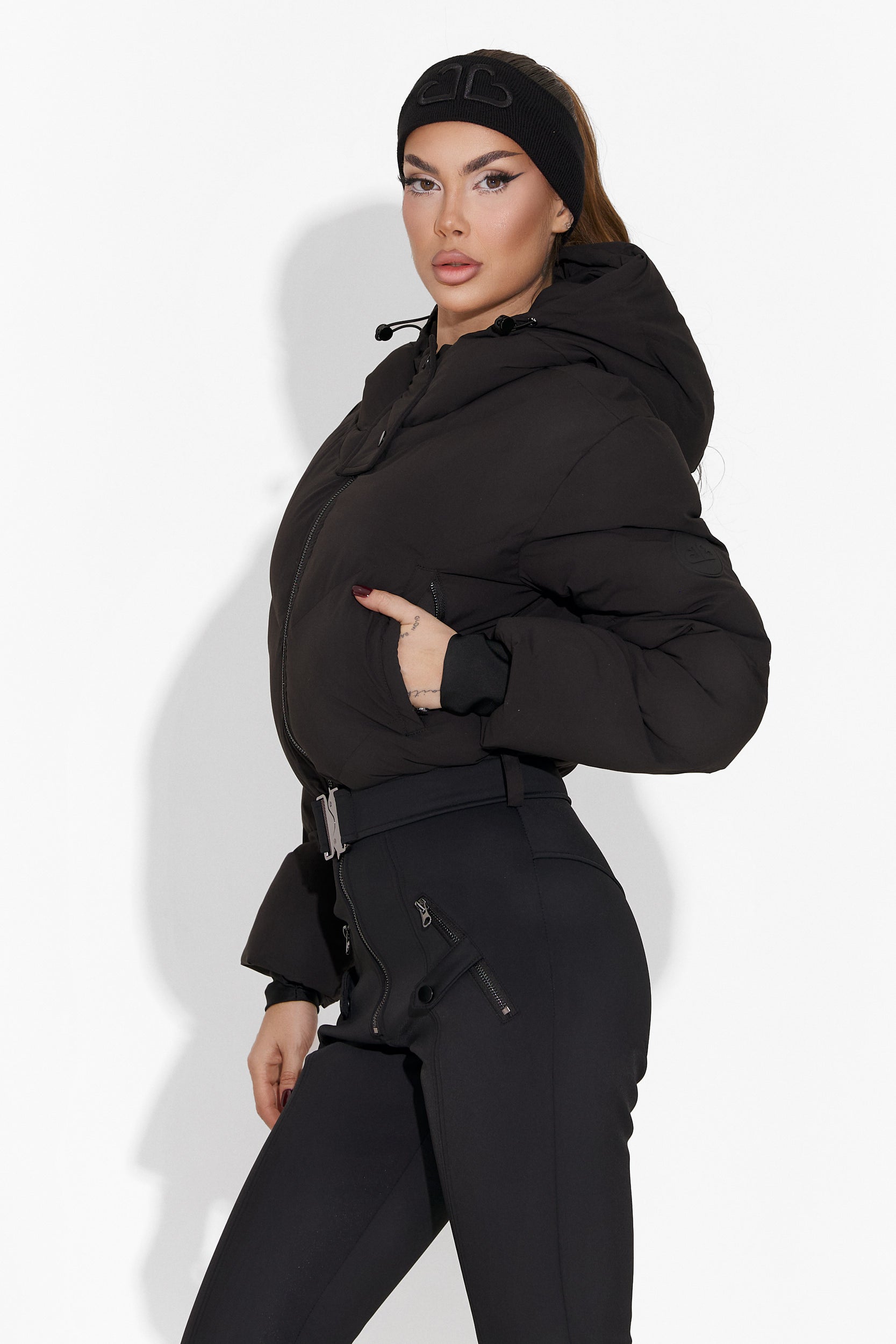 Élénk Bogas Fekete Női Síugró Overál