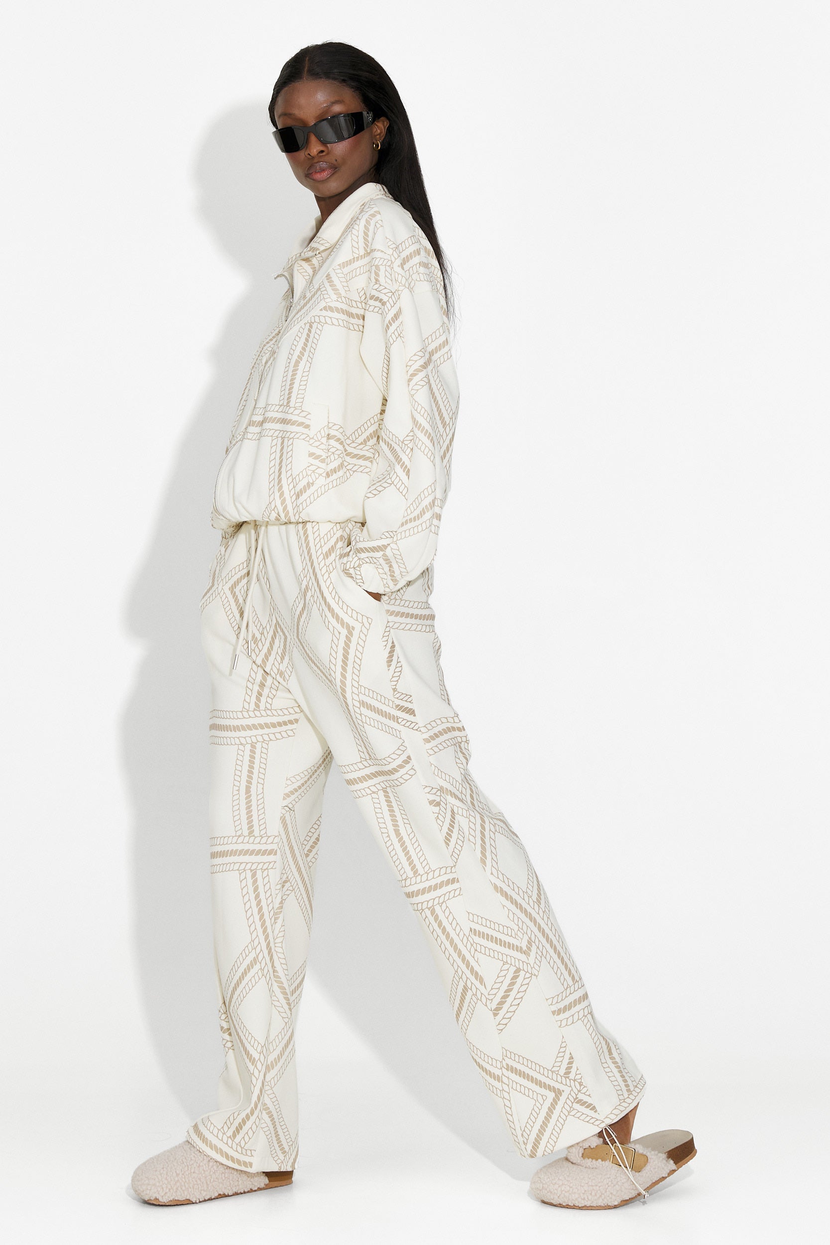 Kristela Bogas Bezs Színű Női Edzőruha