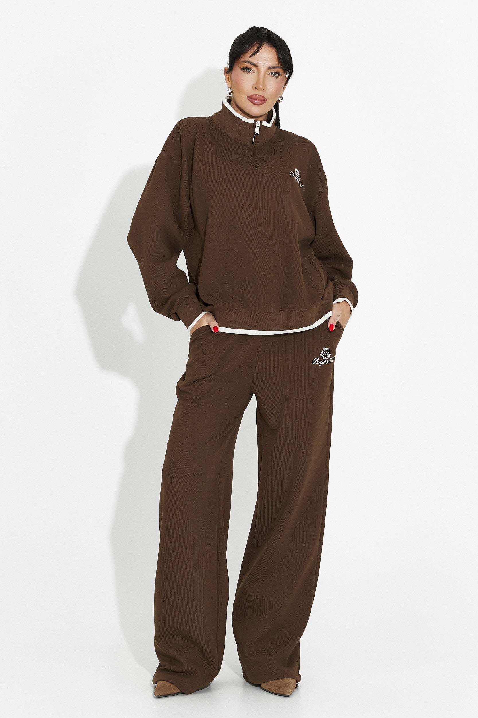 Női alkalmi barna tréningruha Vilma Bogas