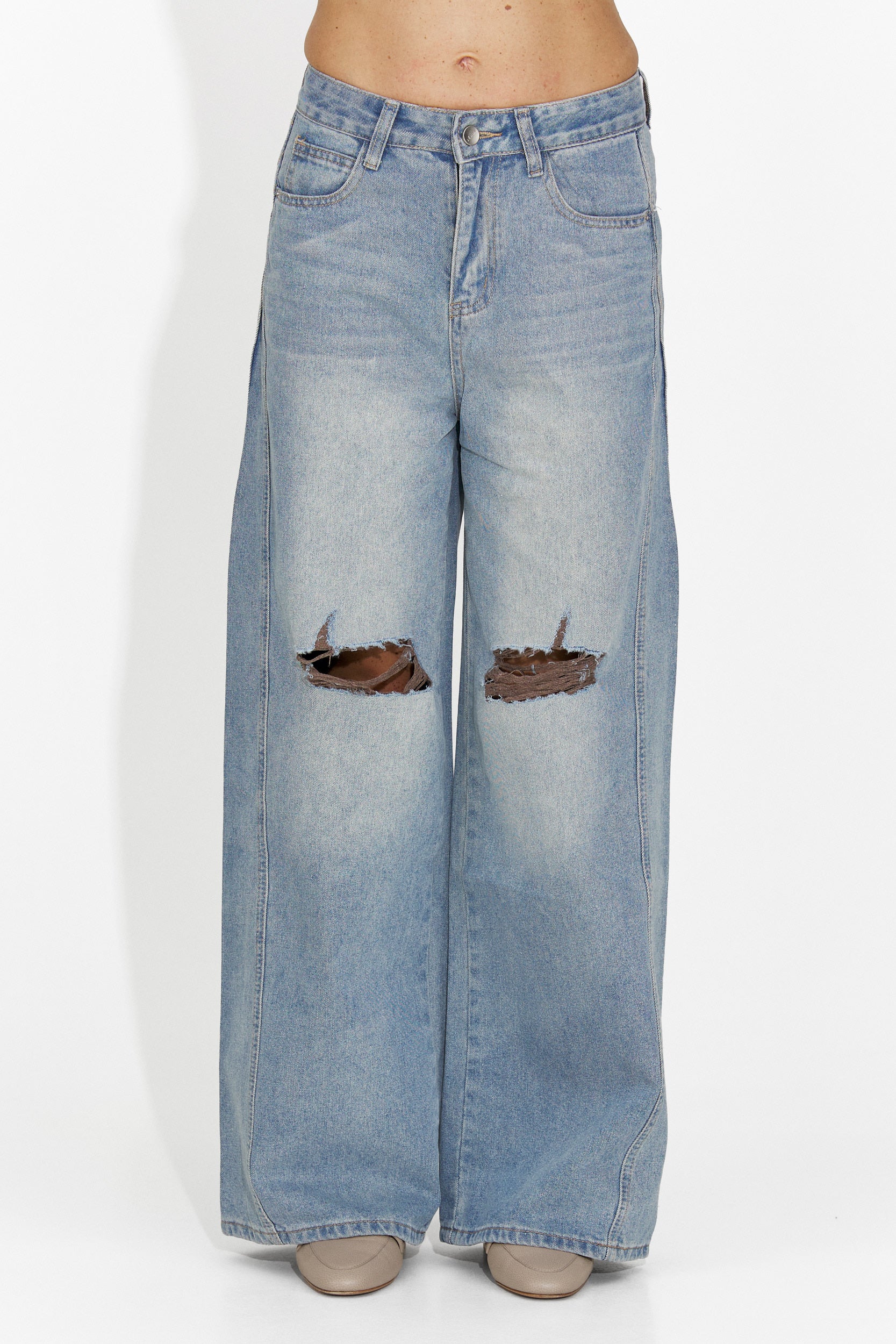 Laza kék farmernadrág nőknek Calora Bogas-tól