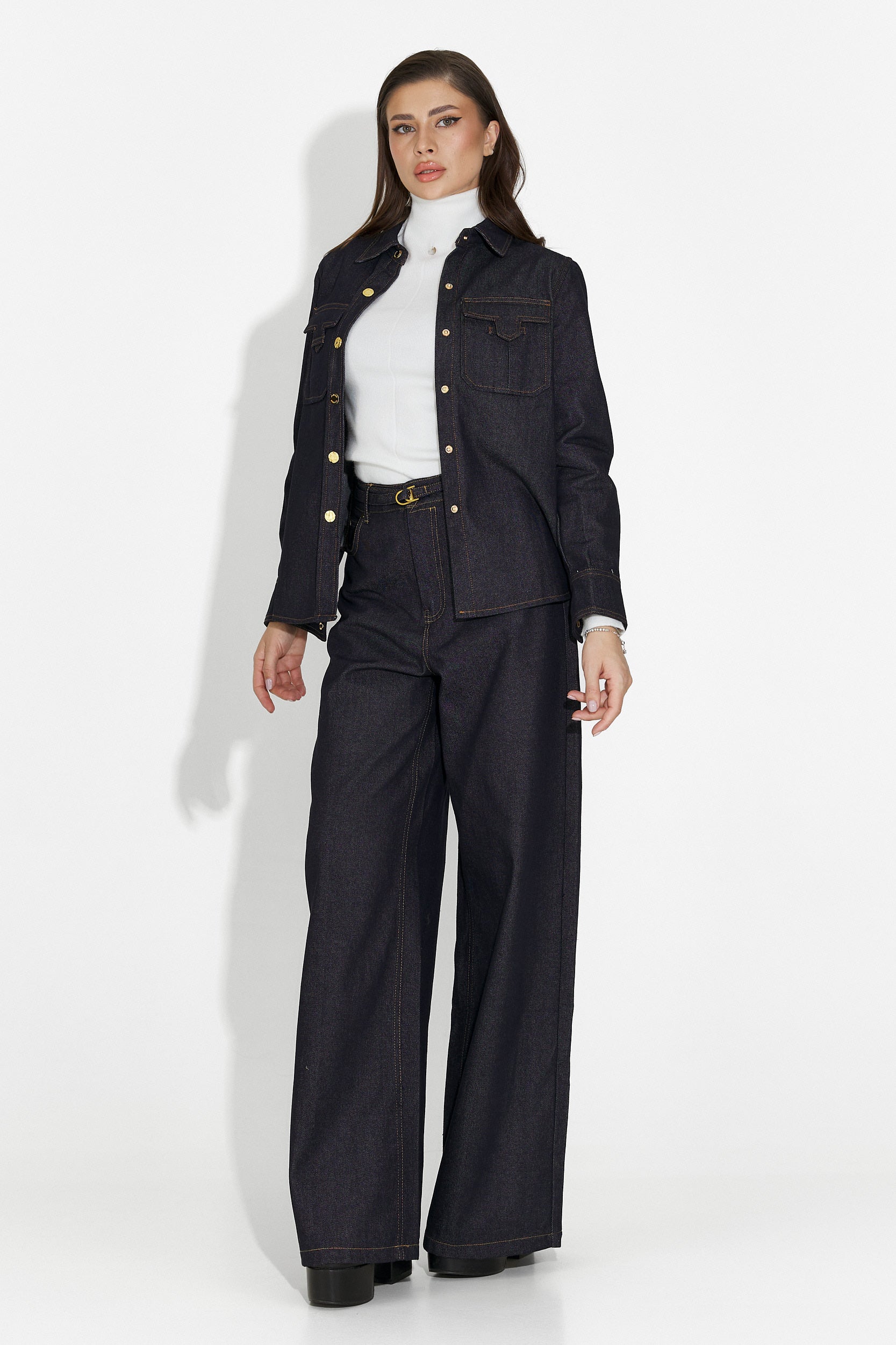 Flovira Bogas női lezser tengerészkék farmernadrág