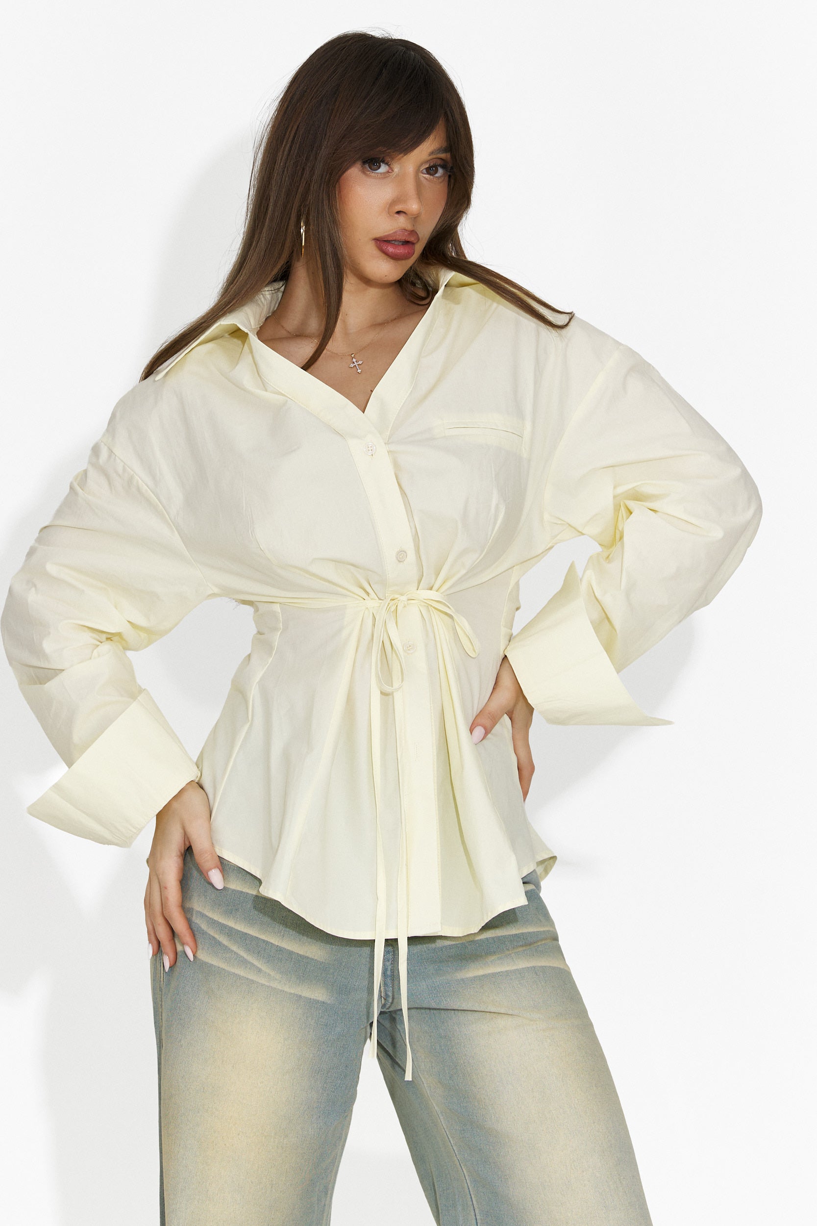 Alesya Bogas elegáns sárga női ing