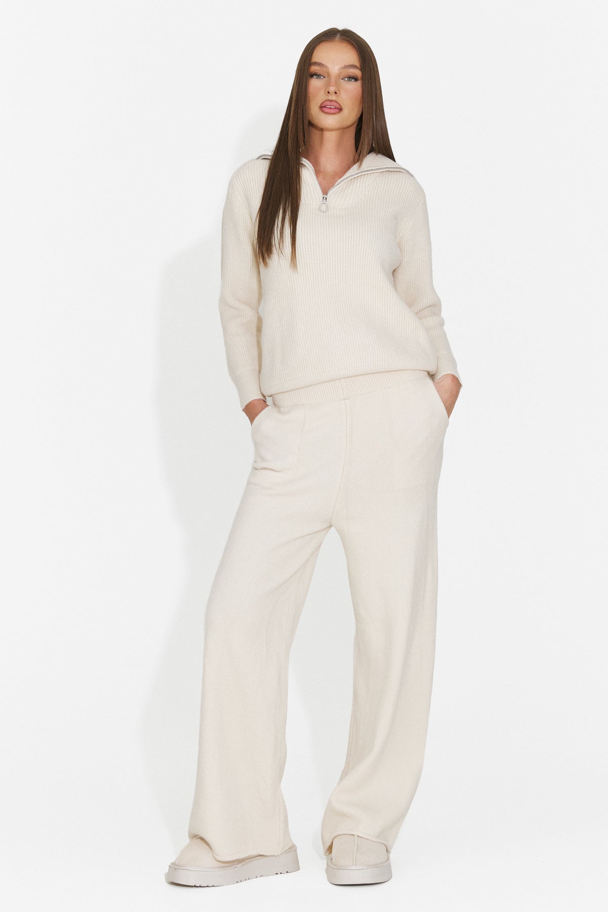 Compleu casual crem Sviola Bogas