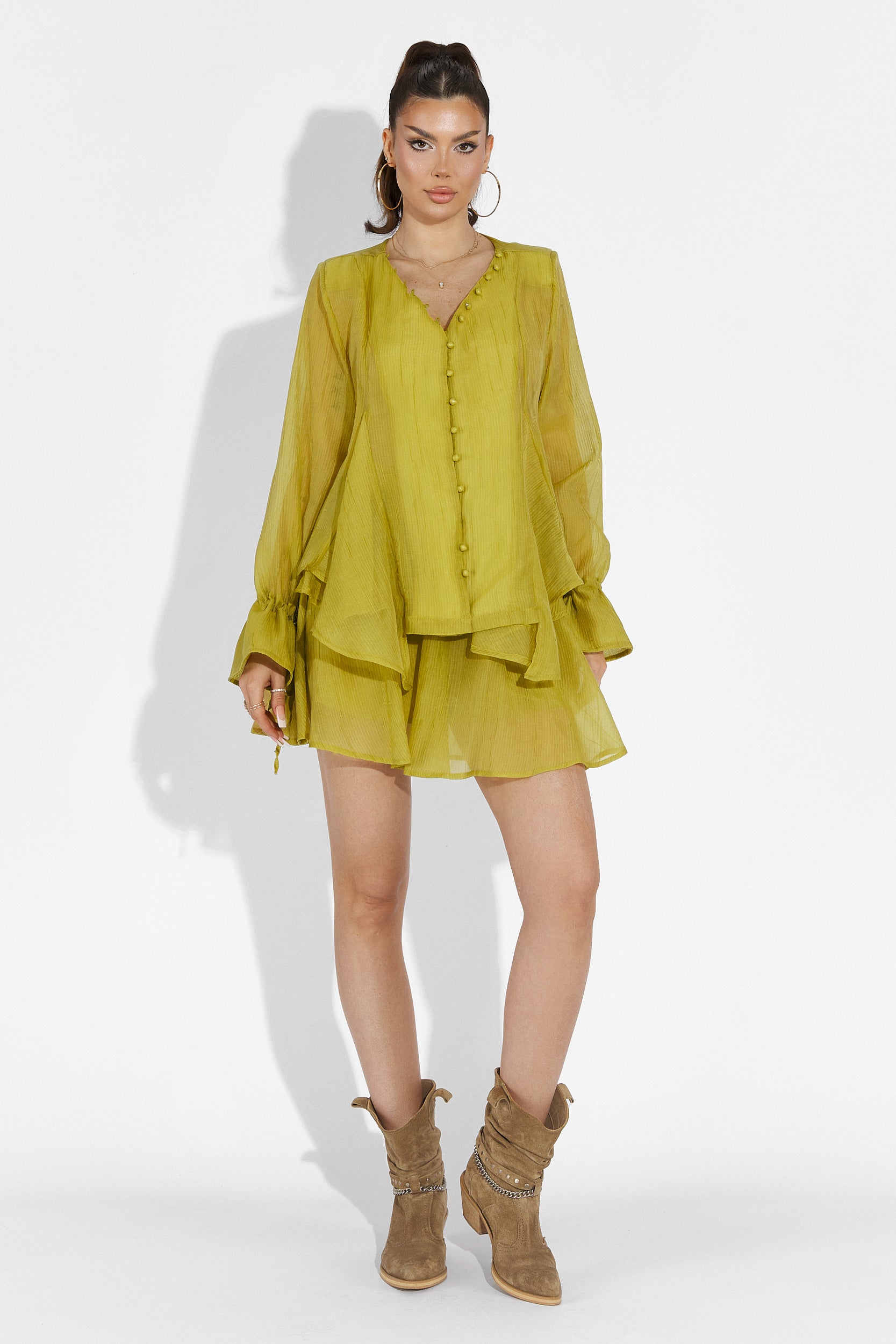 Compleu cu fusta pantalon verde lime Sabryna Bogas