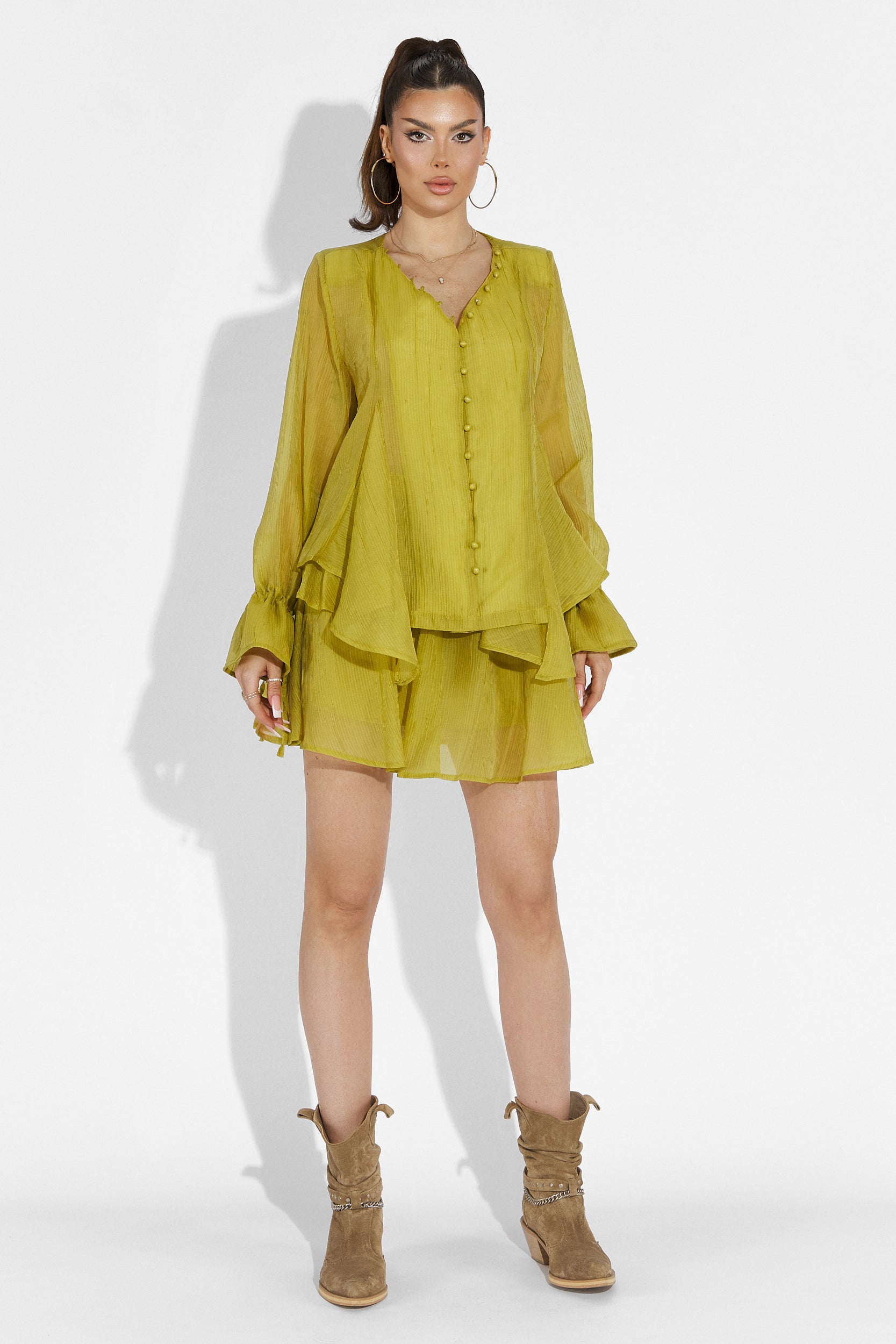 Compleu cu fusta pantalon verde lime Sabryna Bogas