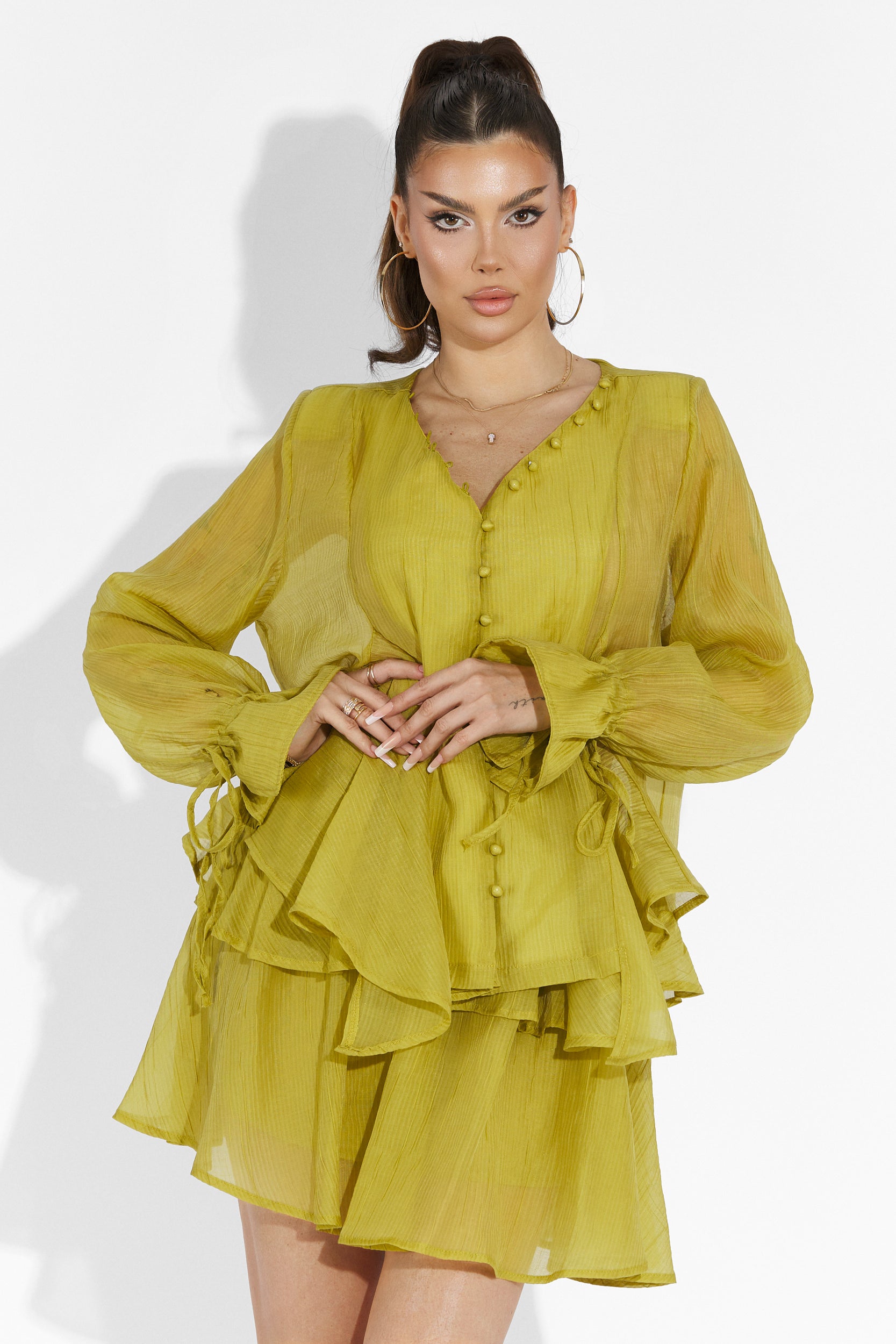 Compleu cu fusta pantalon verde lime Sabryna Bogas
