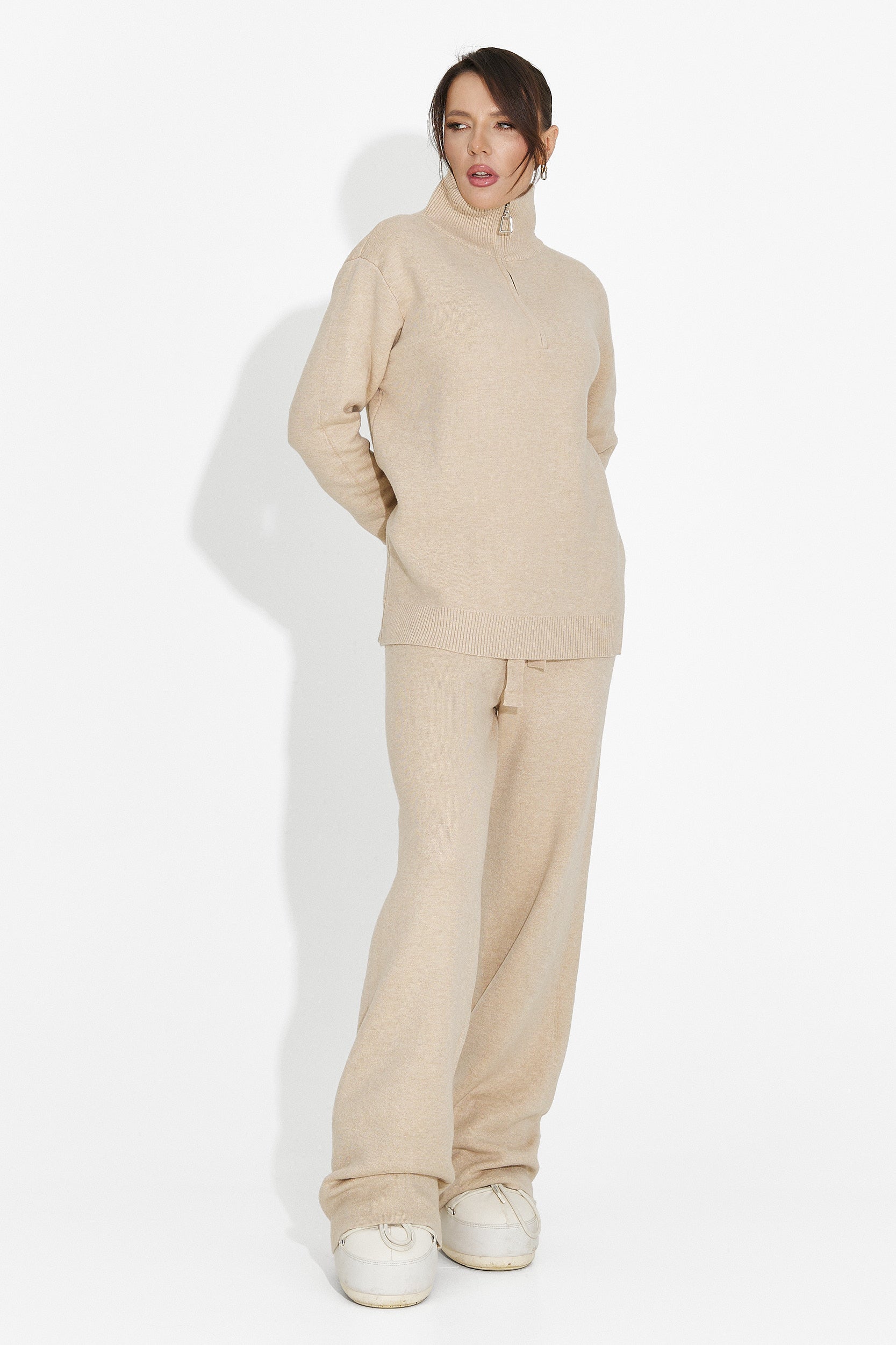 Bézs nadrágkosztüm Lebrisa Bogas