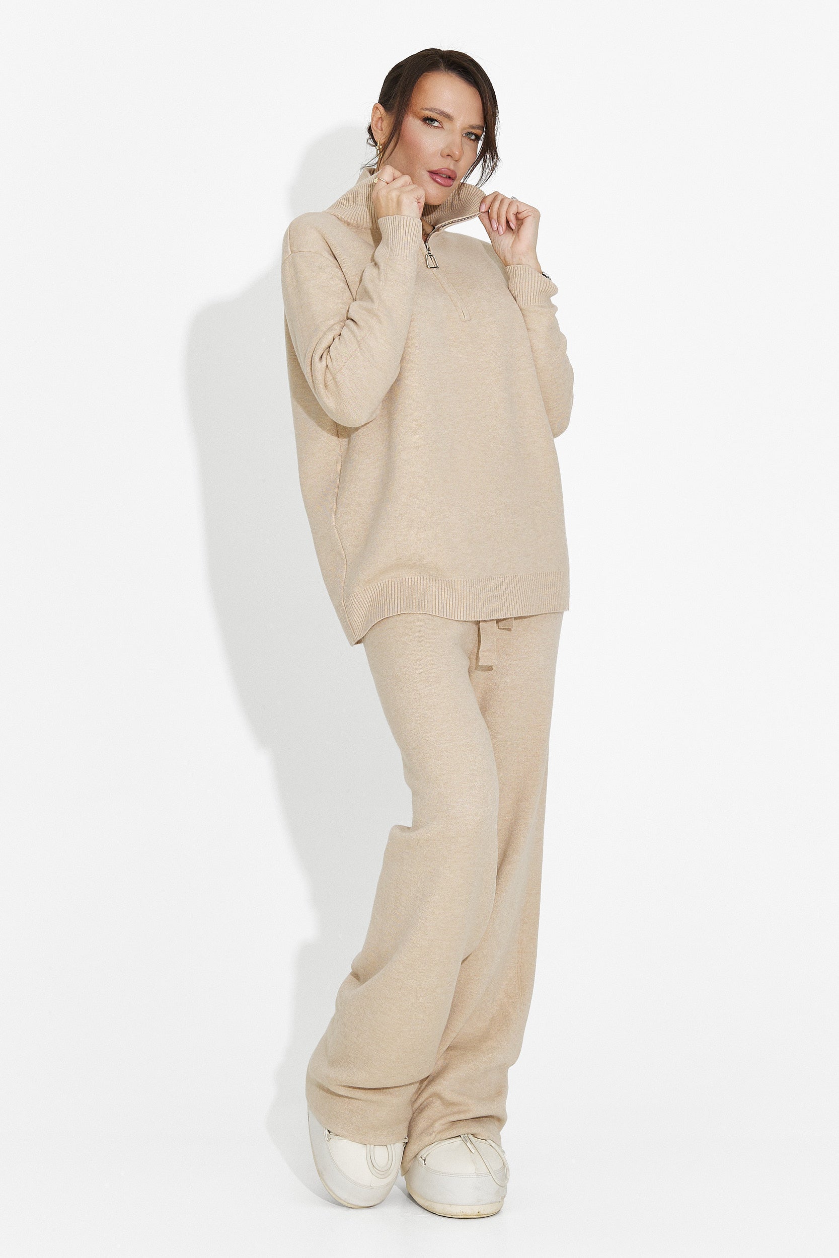 Bézs nadrágkosztüm Lebrisa Bogas