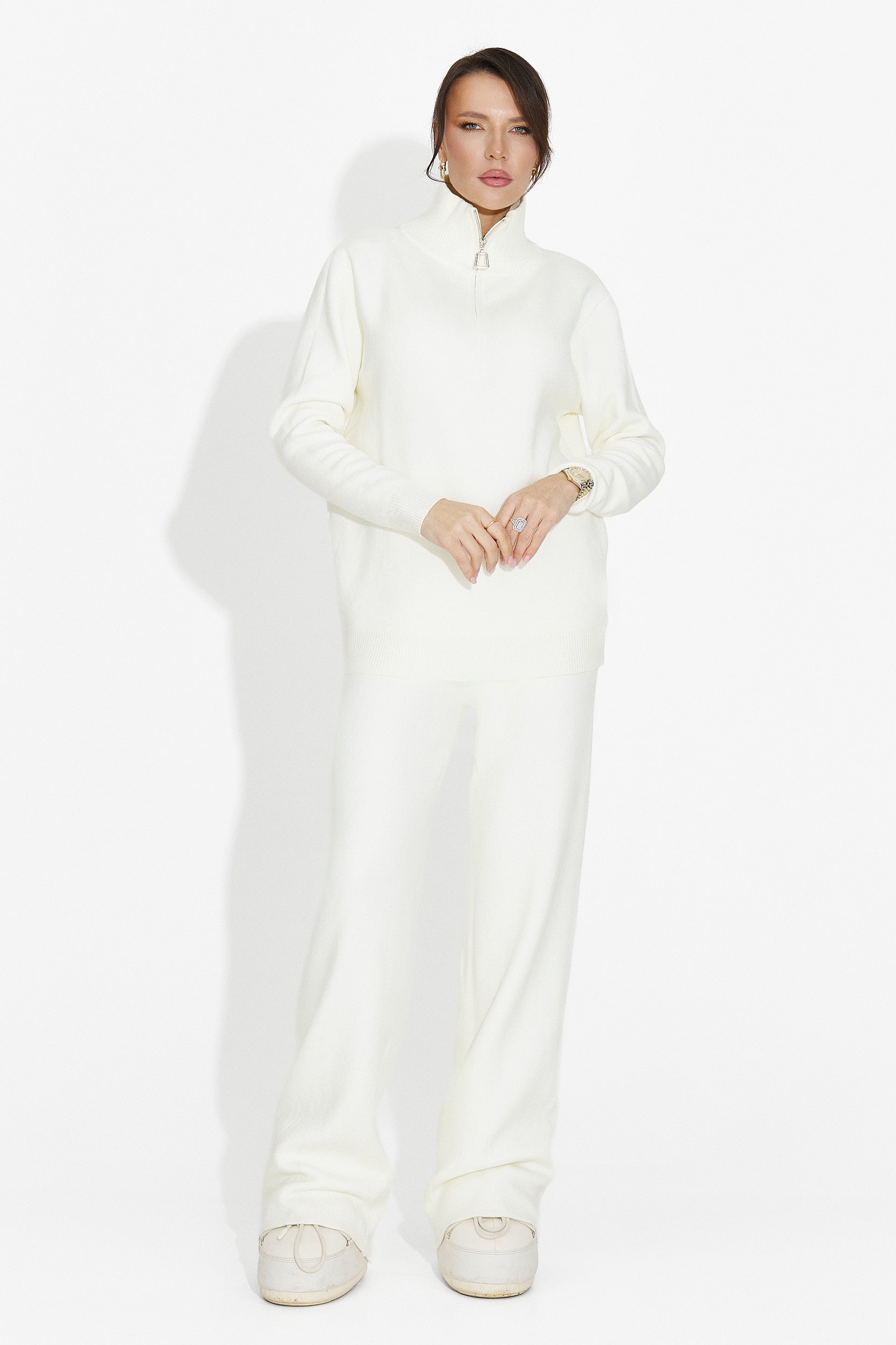 Krém színű nadrágkosztüm Lebrisa Bogas