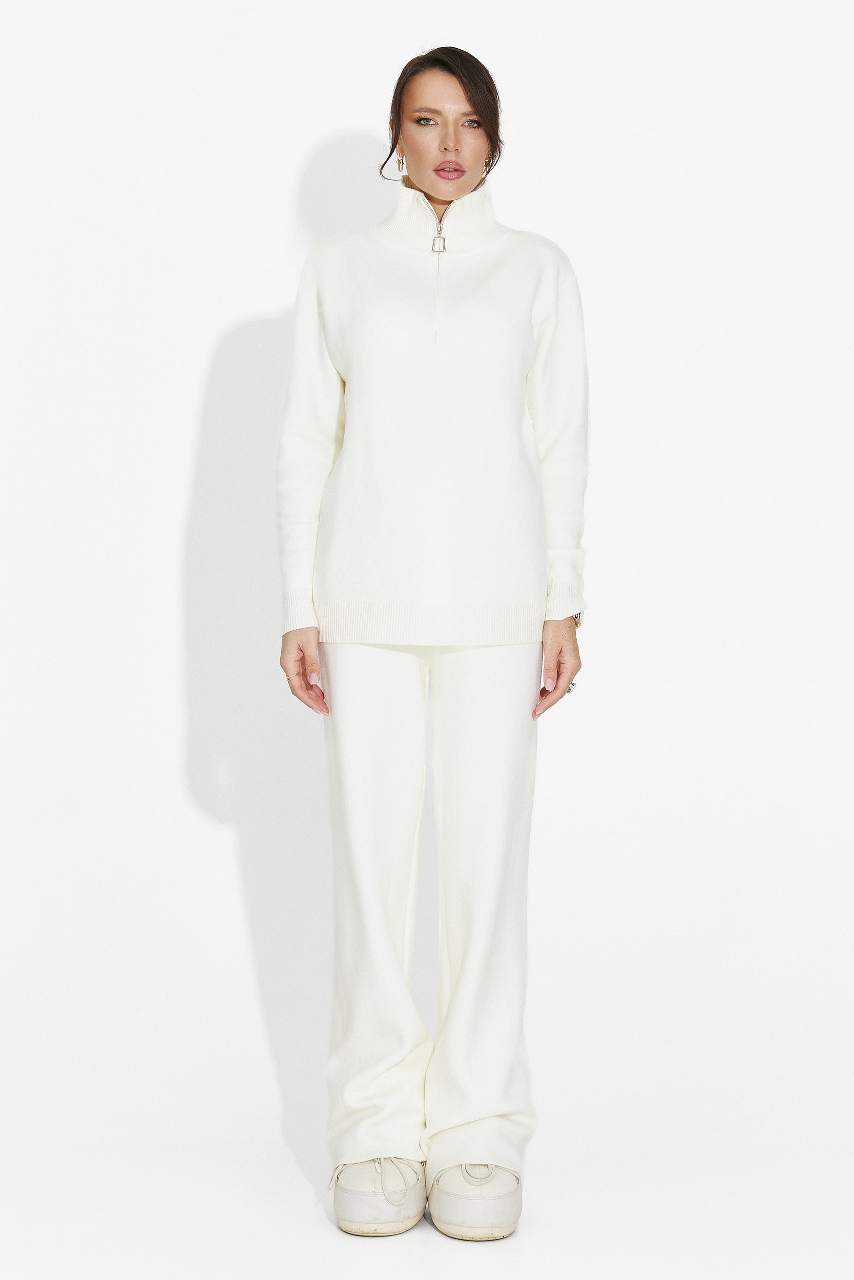 Krém színű nadrágkosztüm Lebrisa Bogas