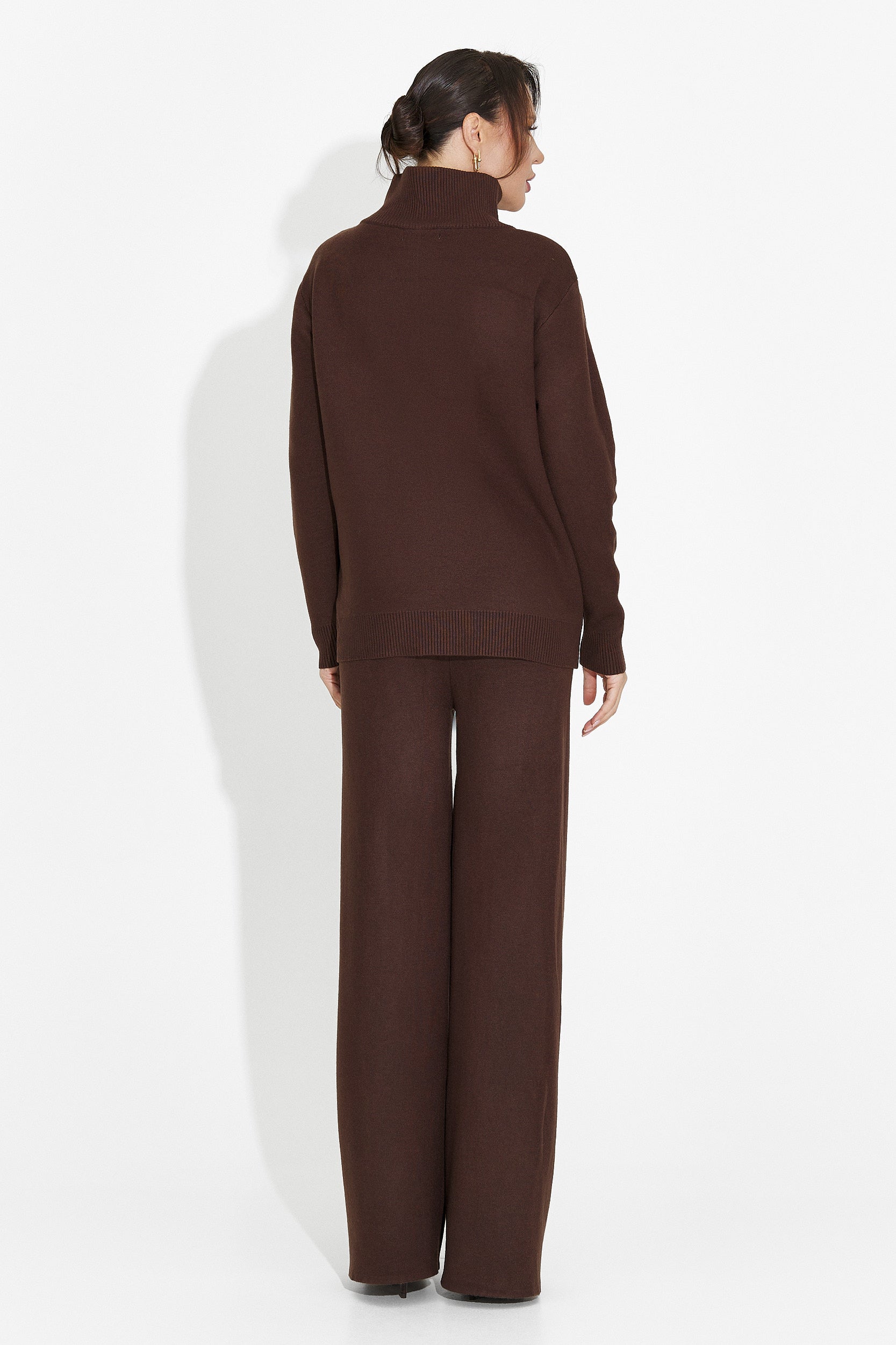 Barna nadrágos szett Lebrisa Bogas