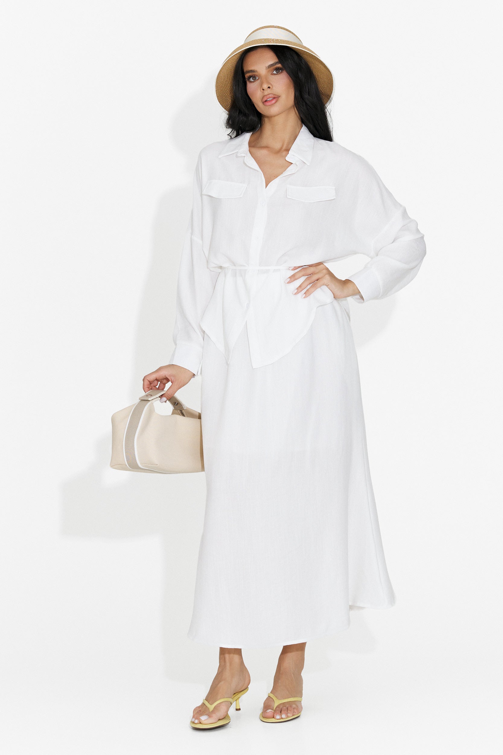 Federika Bogas női öltöny fehér szoknyával