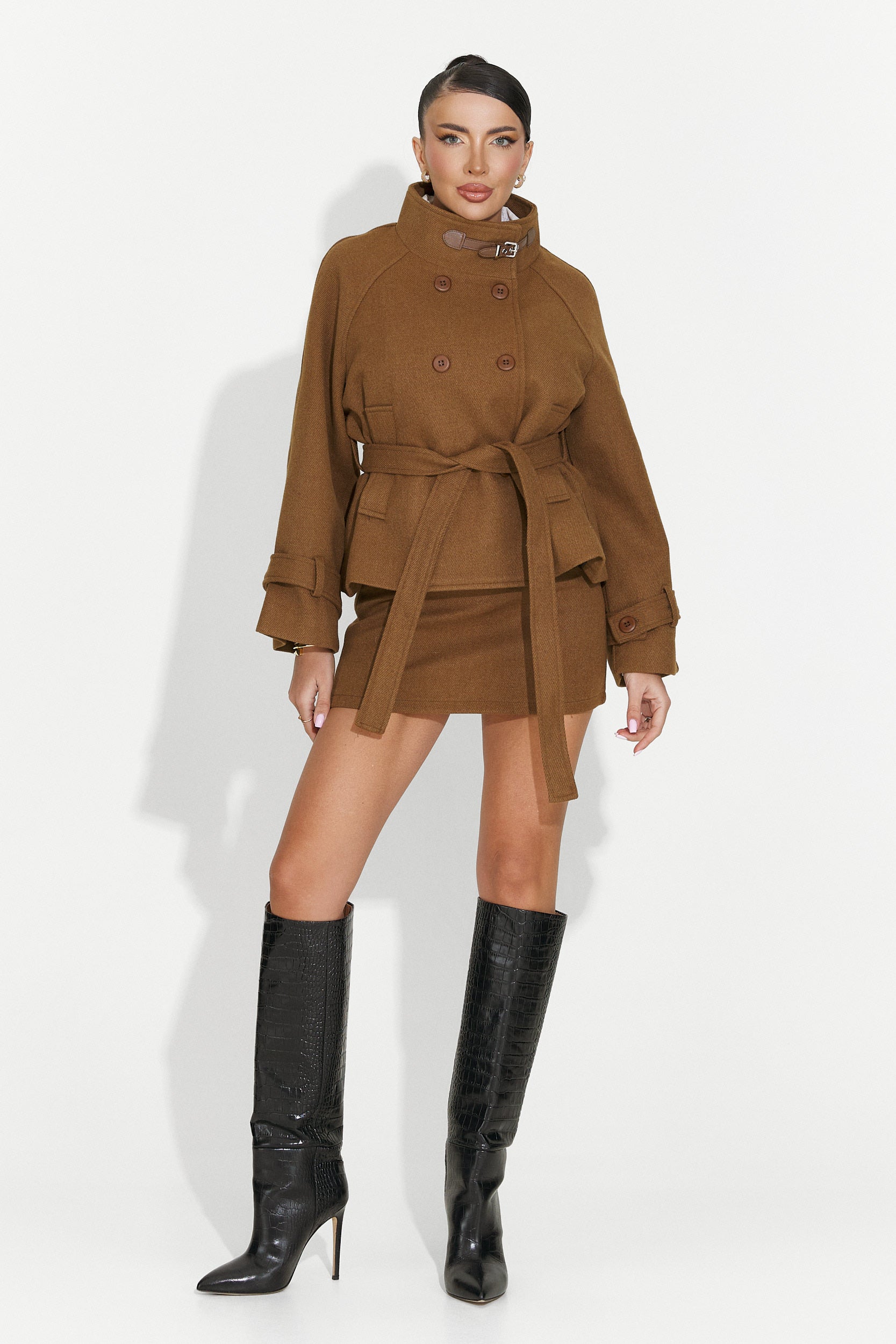 Ulmira Bogas női kosztümjacket + barna szoknya