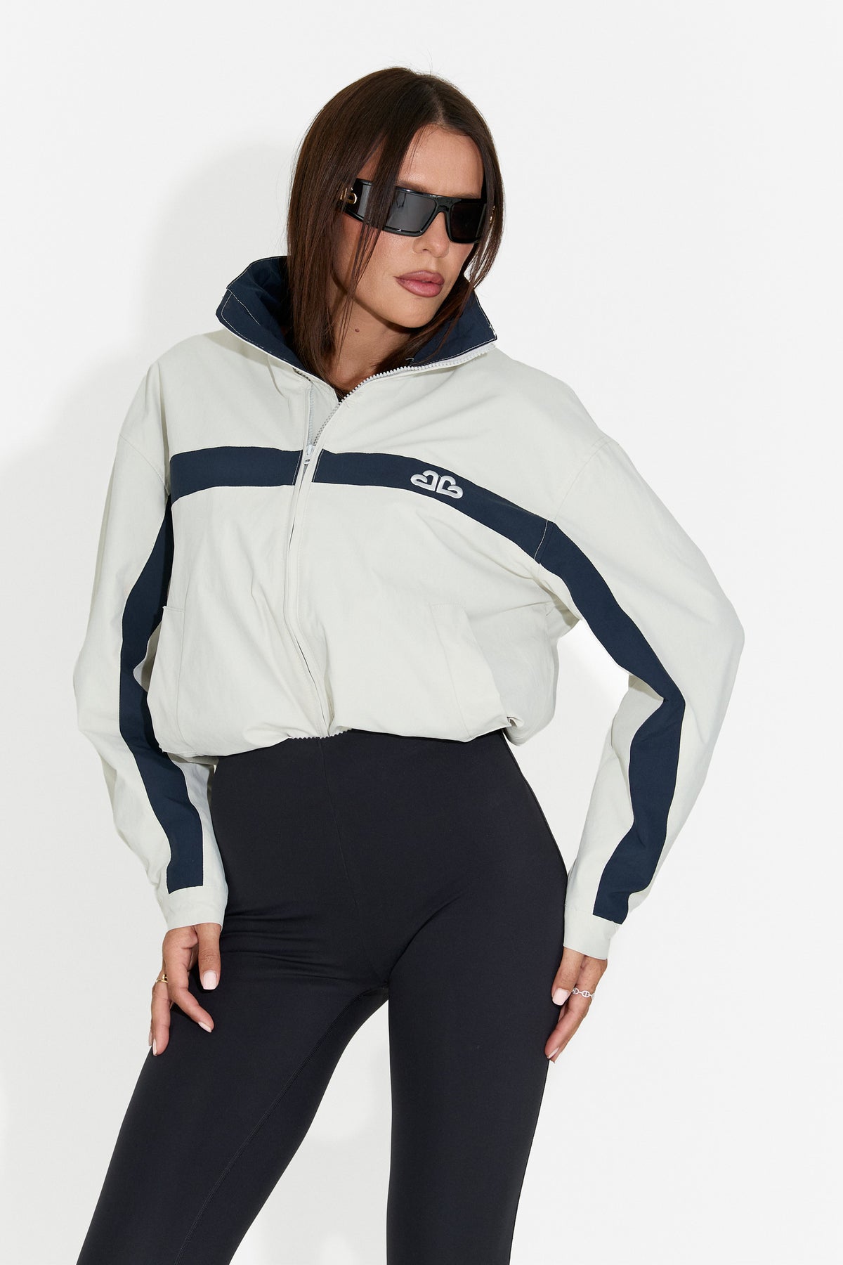 Női bézs alkalmi dzseki Zoerina Bogas