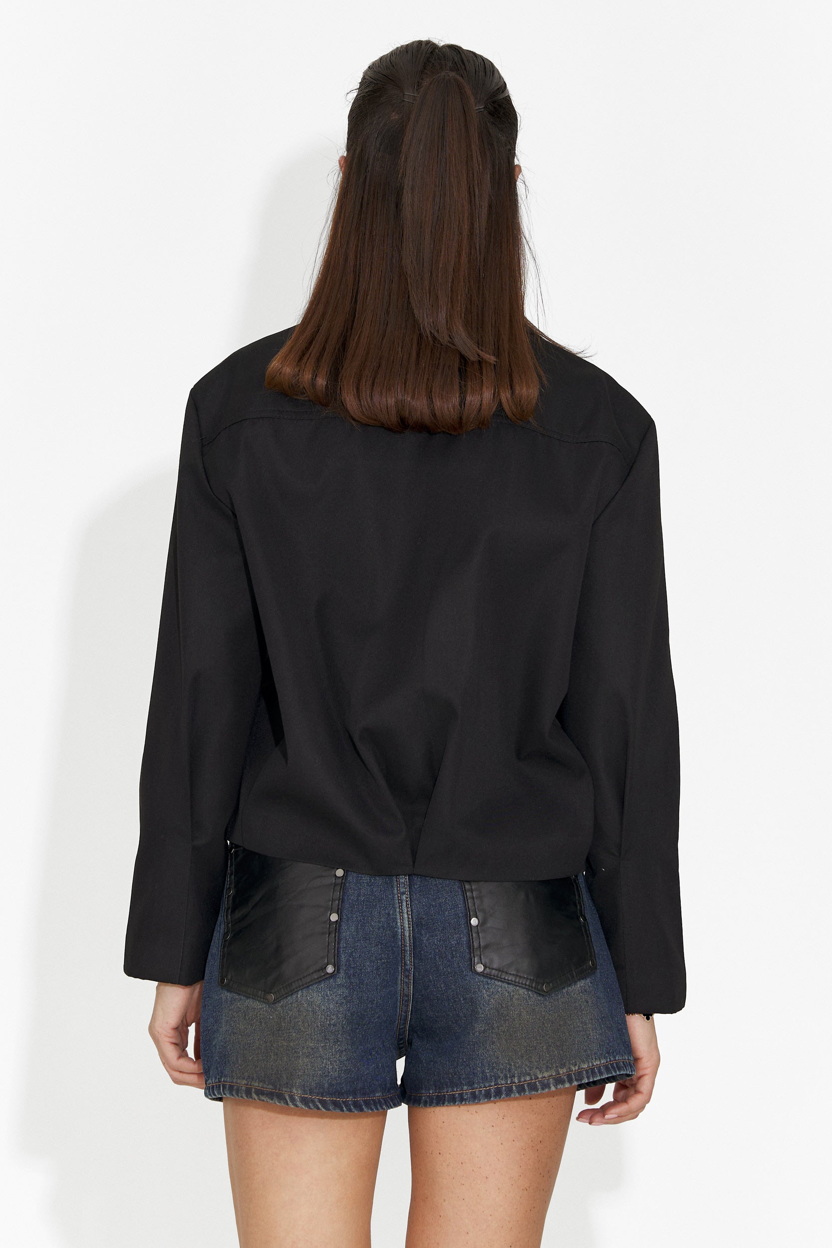 Elegáns fekete női dzseki Comino Bogas