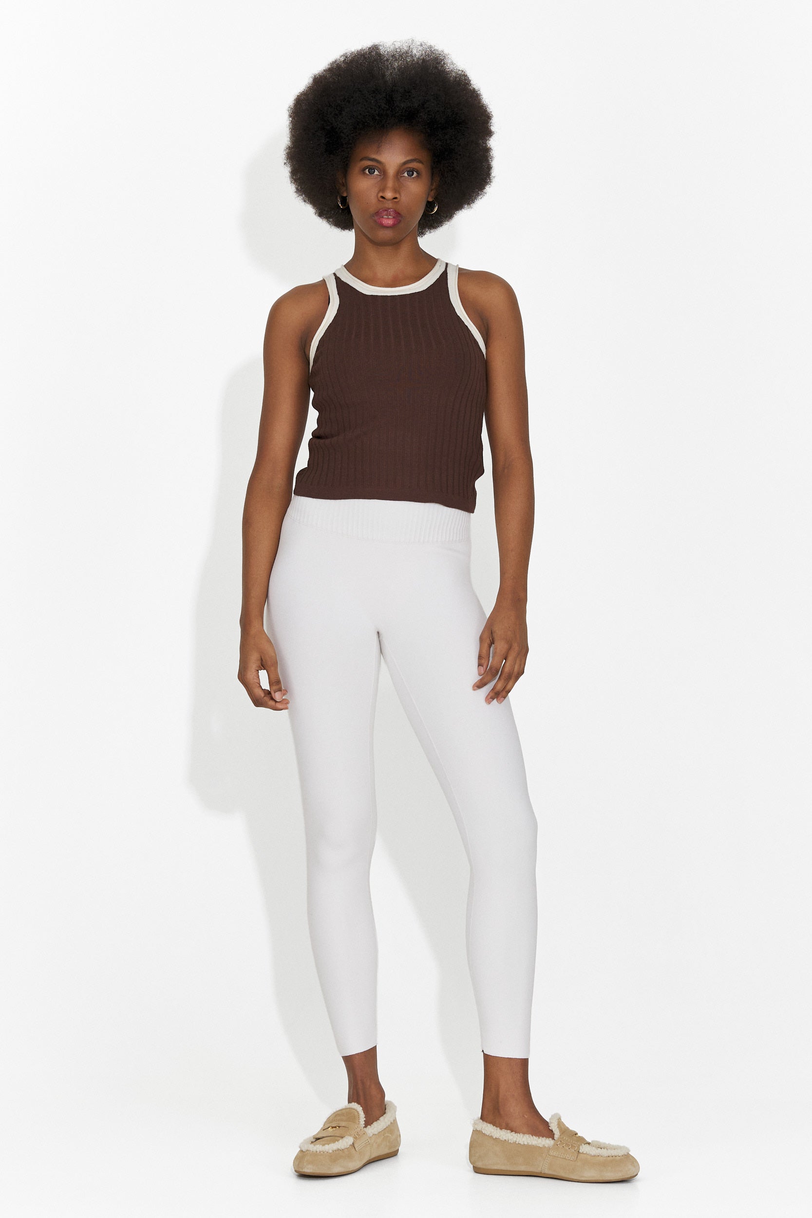 Női barna hétköznapi atléta Catarina Bogas