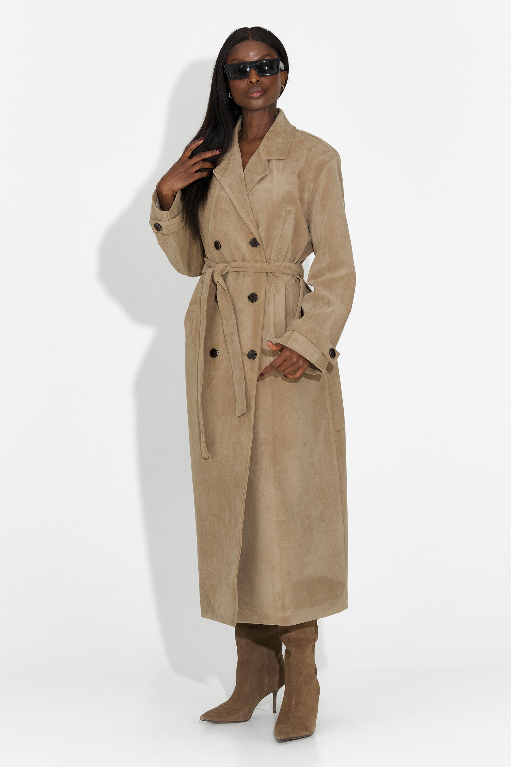 Elegáns bézs Seliora Bogas hölgykabát