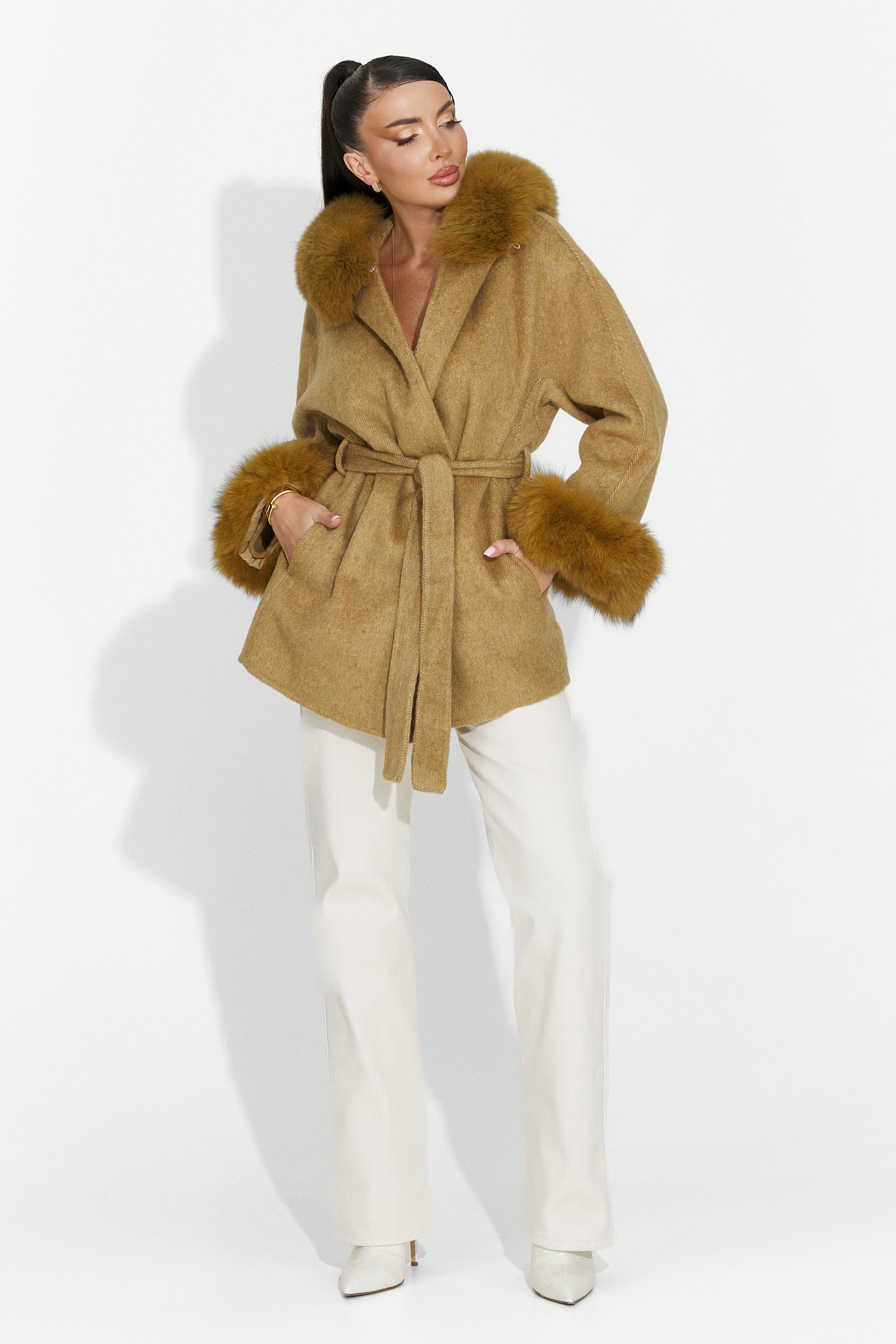 Elegáns női kabát barna Betina Bogas