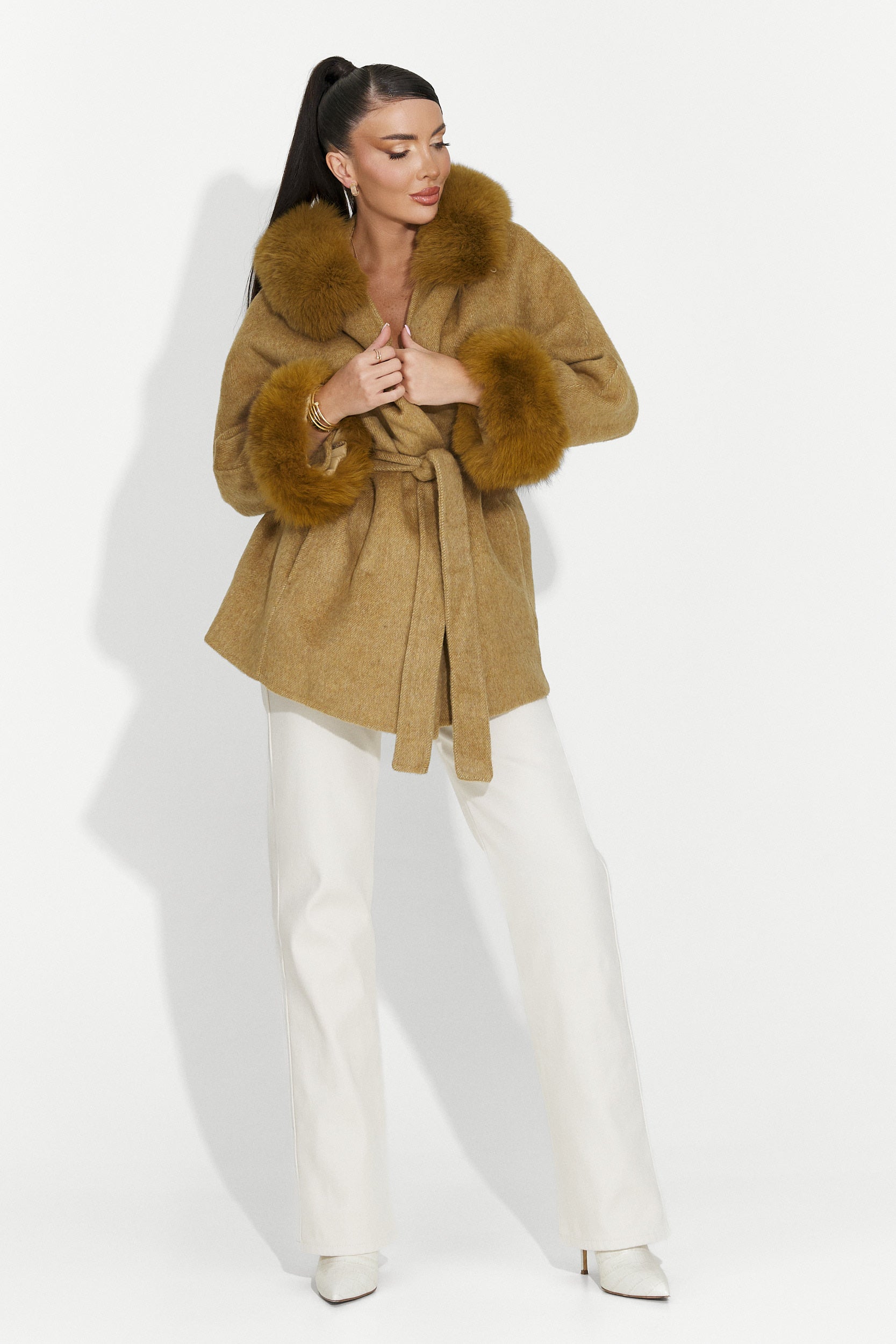 Elegáns női kabát barna Betina Bogas