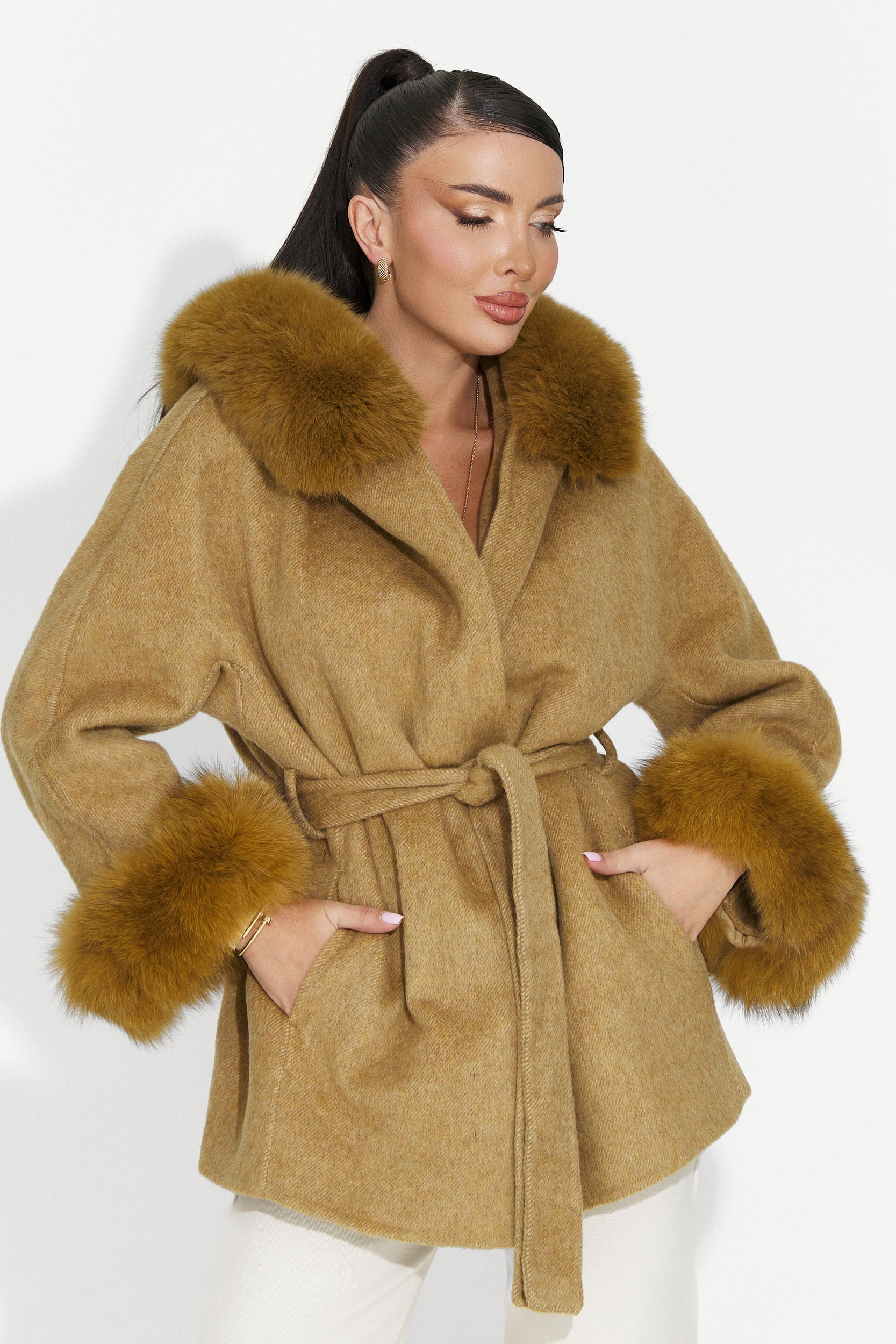 Elegáns női kabát barna Betina Bogas