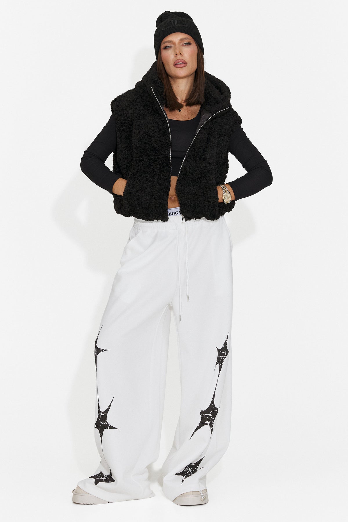 Pantaloni casual albi Riraiara Bogas