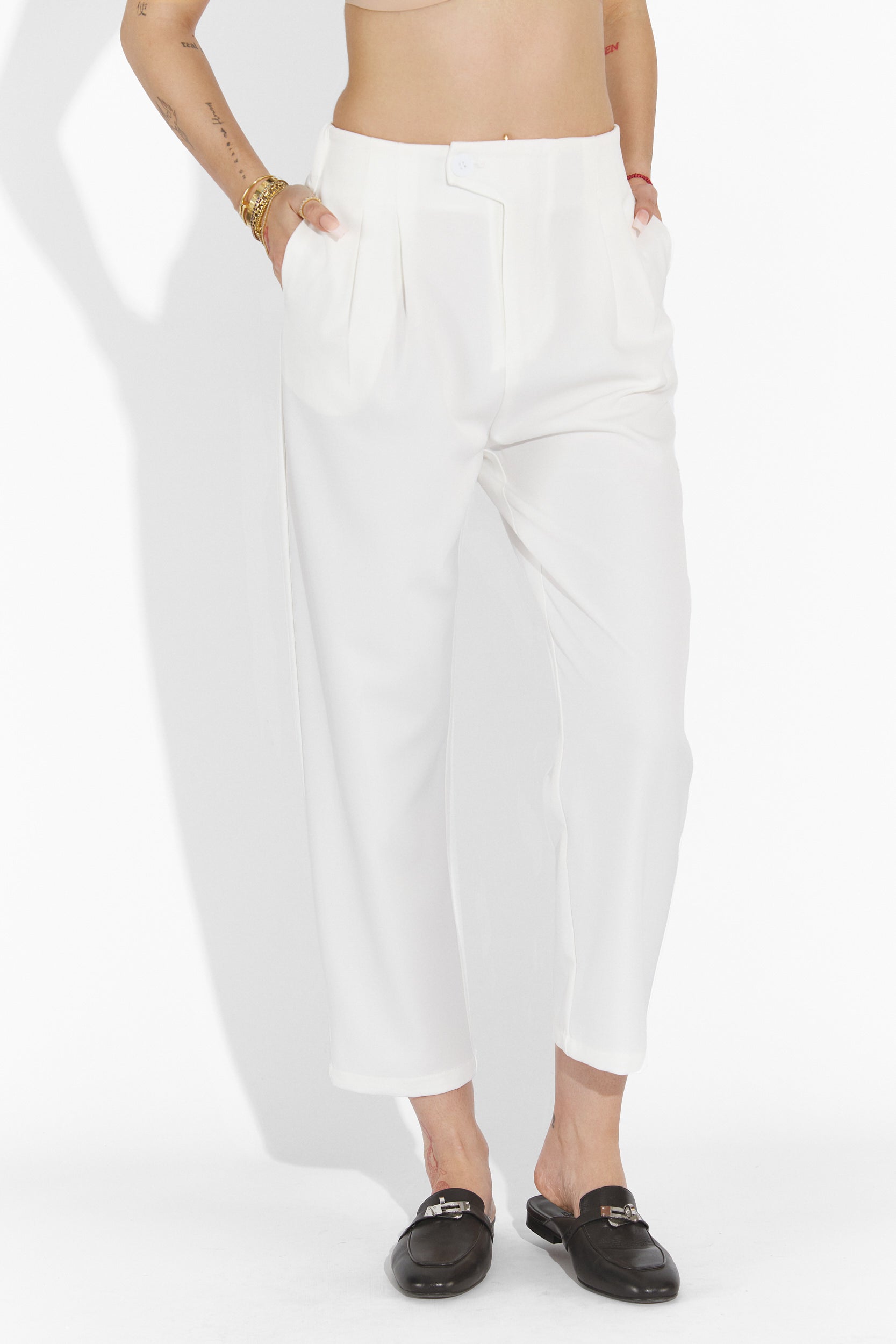 Pantaloni dama casual albi Alvaro Bogas