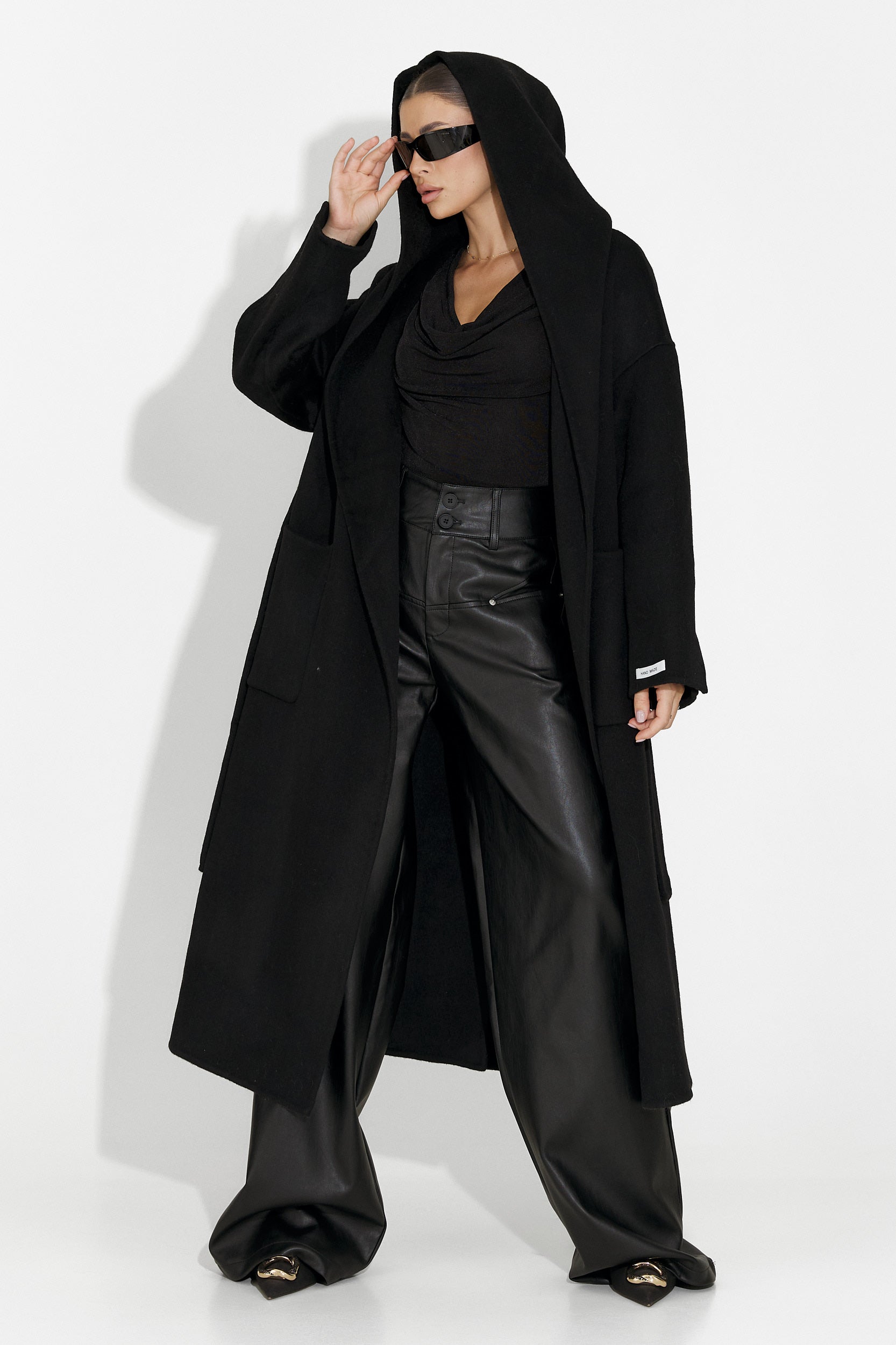 Elegáns fekete nadrág nőknek a Clorina Bogas-tól