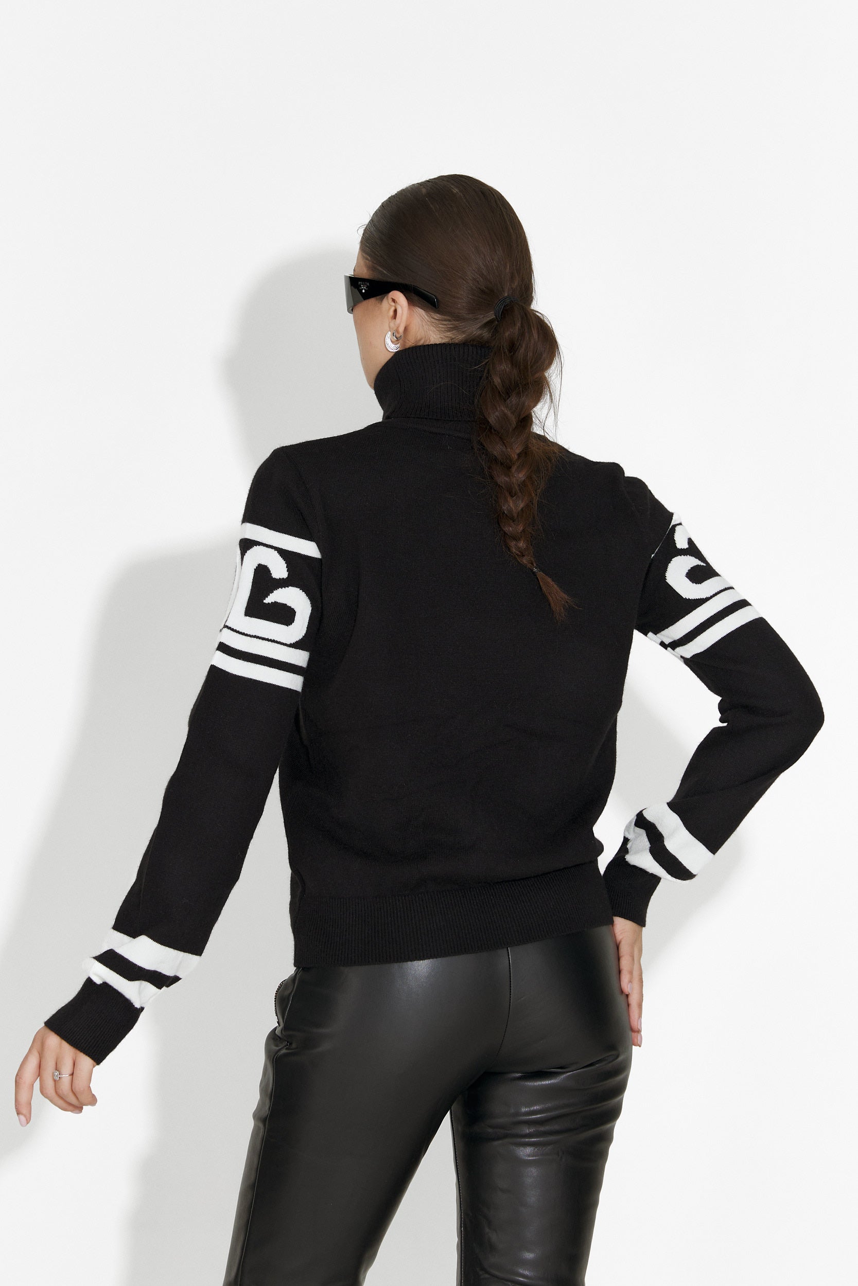 Sonira Bogas fekete sí pulóver nőknek