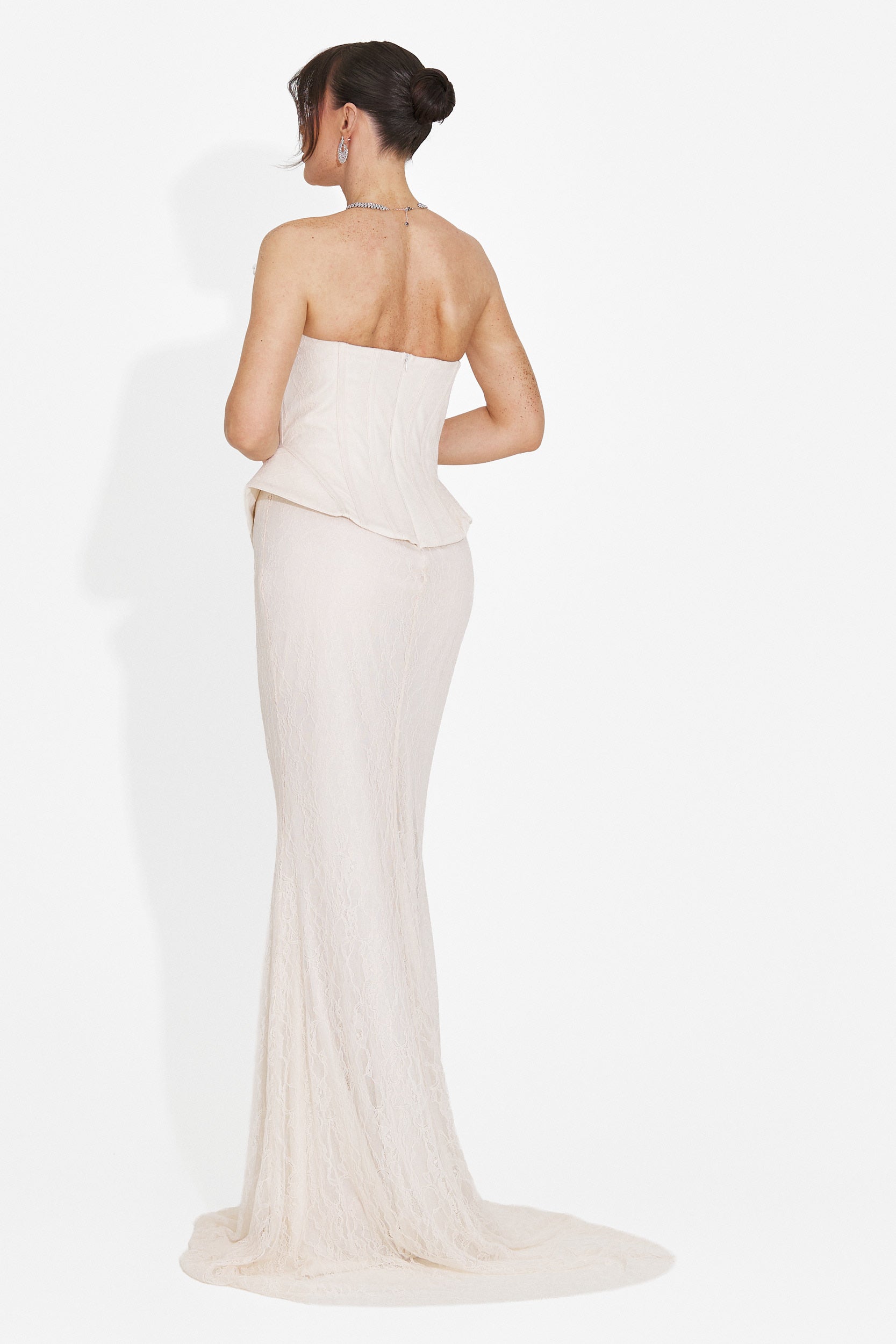 Rochie dama lunga bej Nabashia Bogas