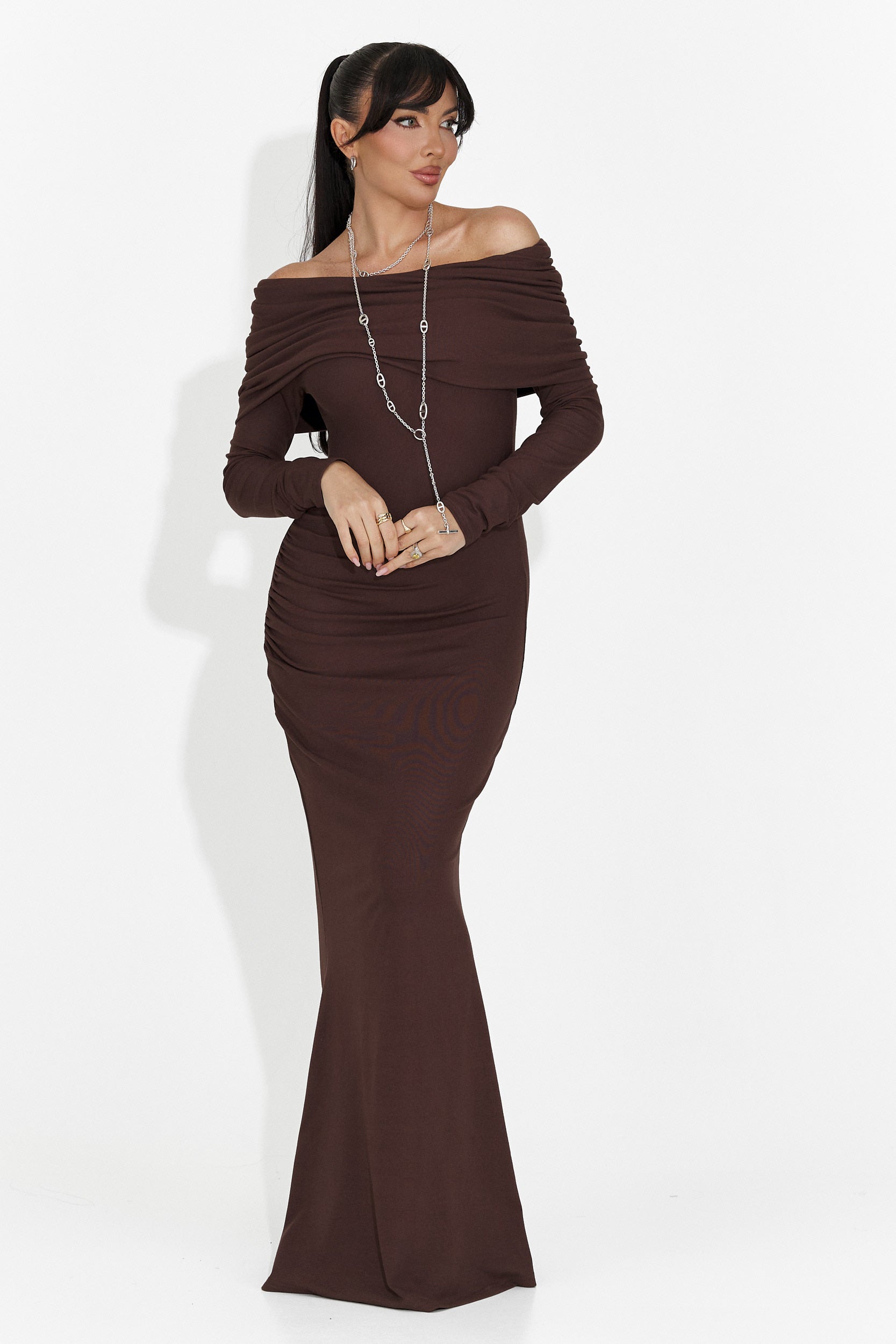 Hosszú barna női ruha Briania Bogas