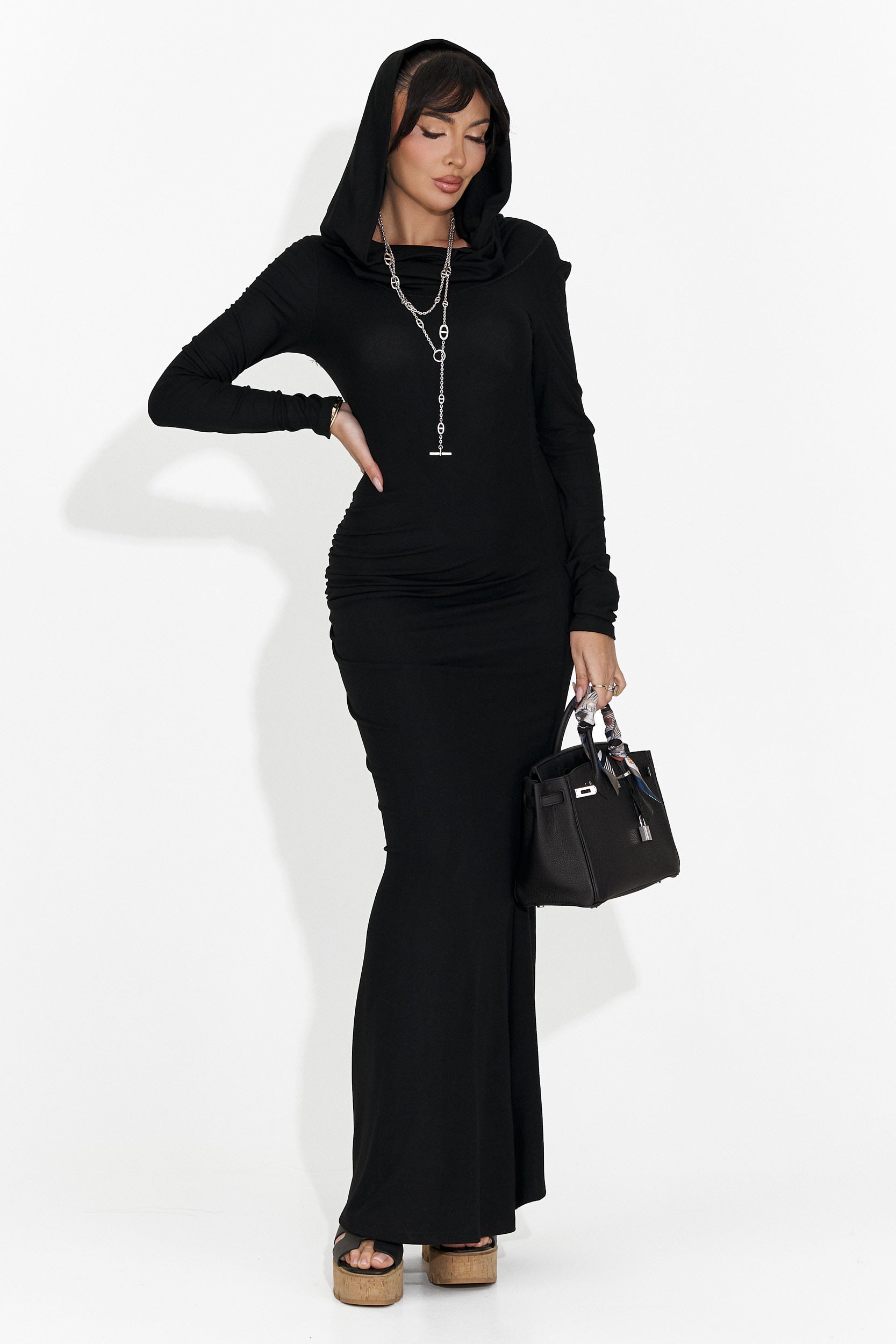 Hosszú fekete női ruha Briania Bogas