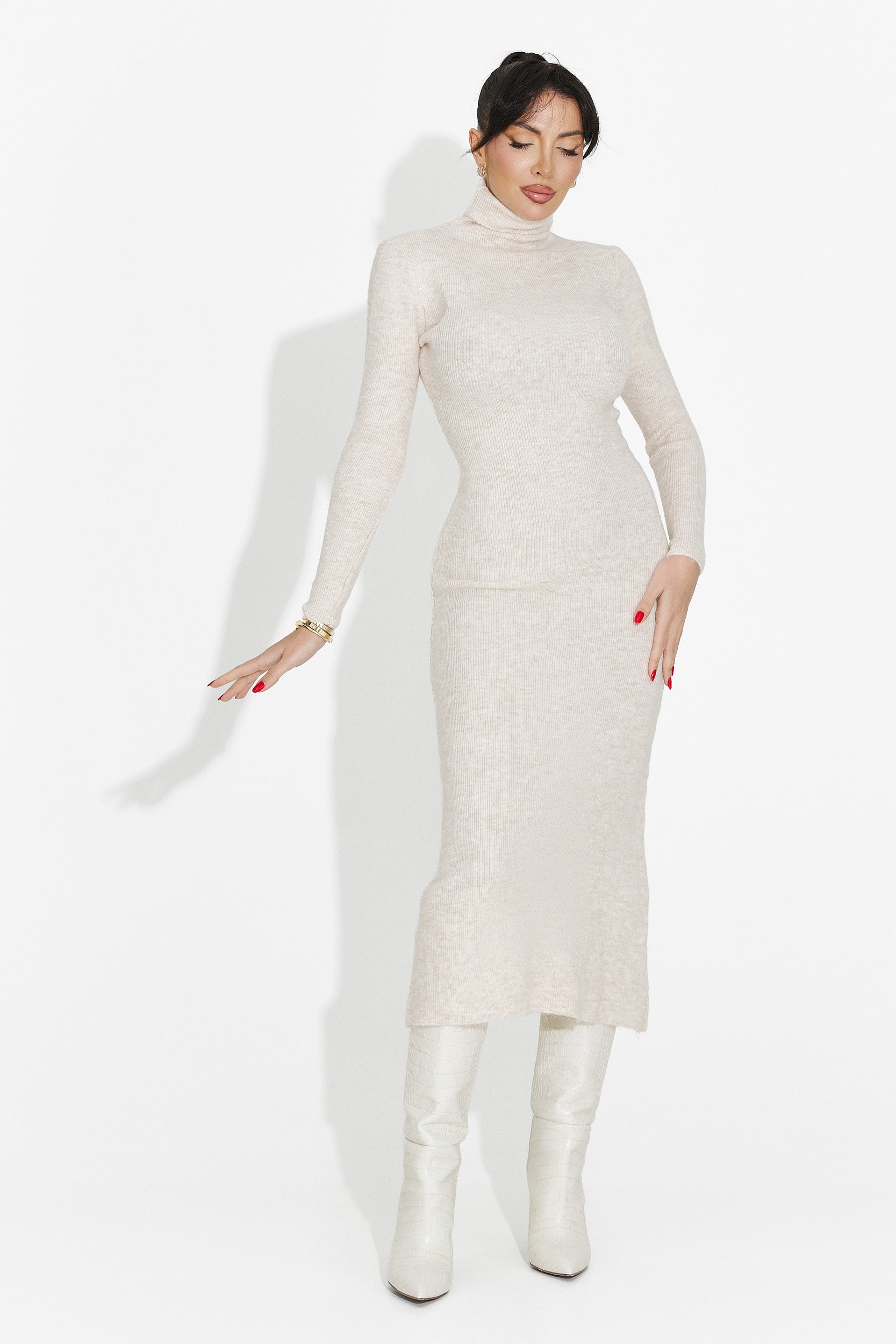 Női midi ruha krémszínű Patrisia Bogas