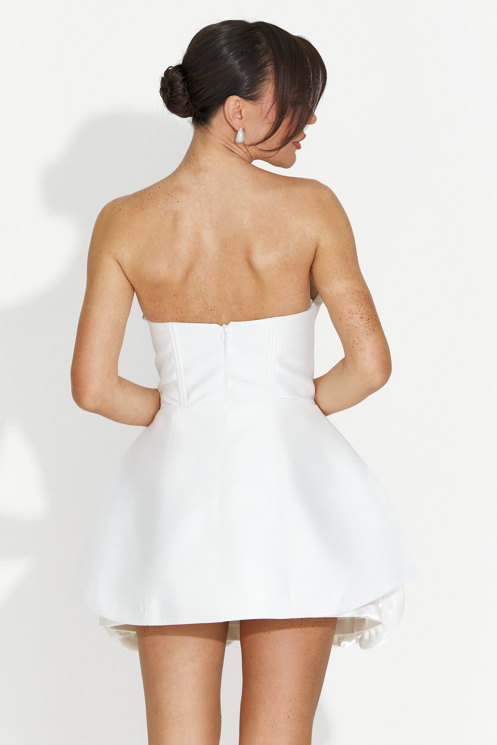 Fehér rövid női ruha Metise Bogas