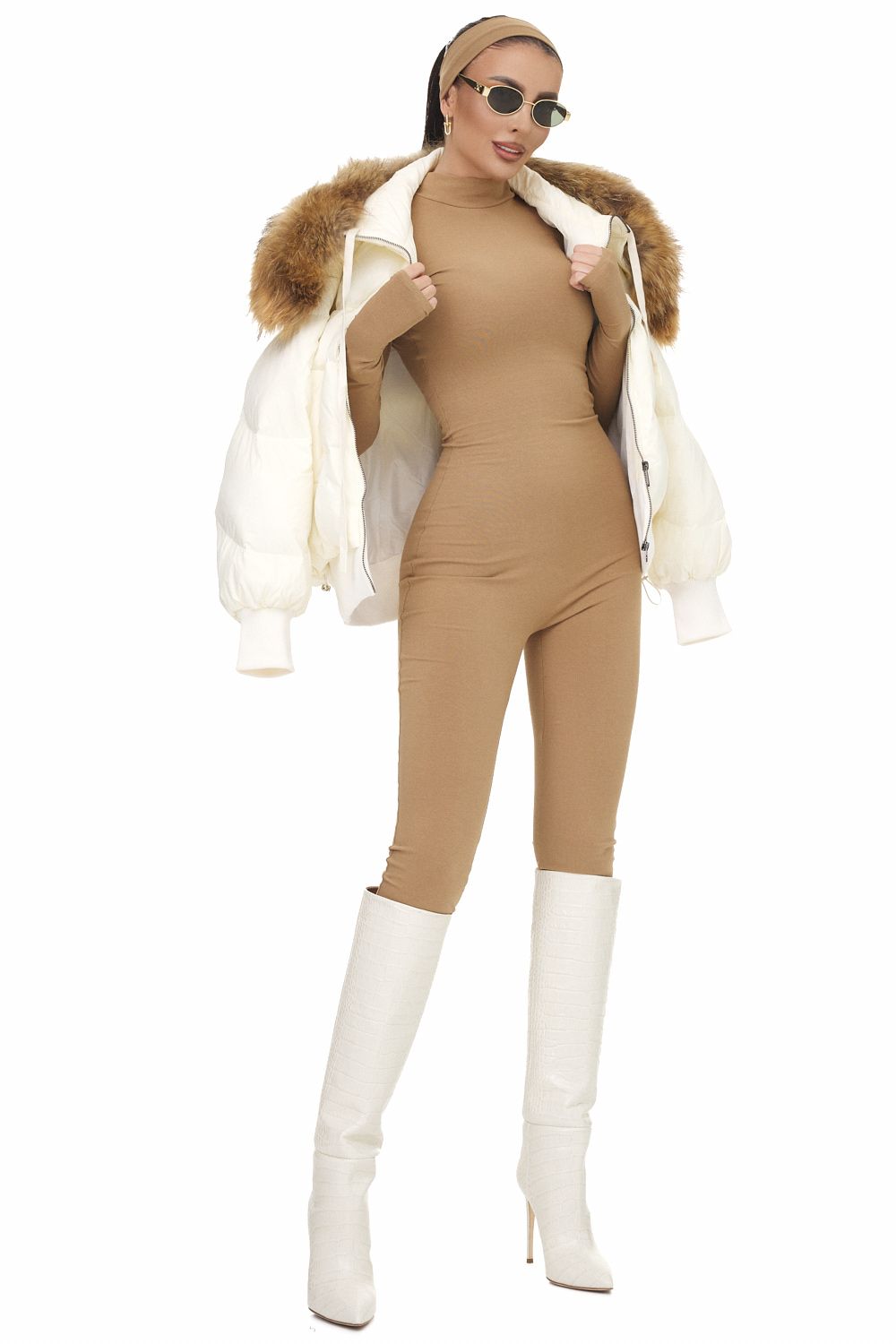 Rezely Bogas bézs színű alkalmi női jumpsuit