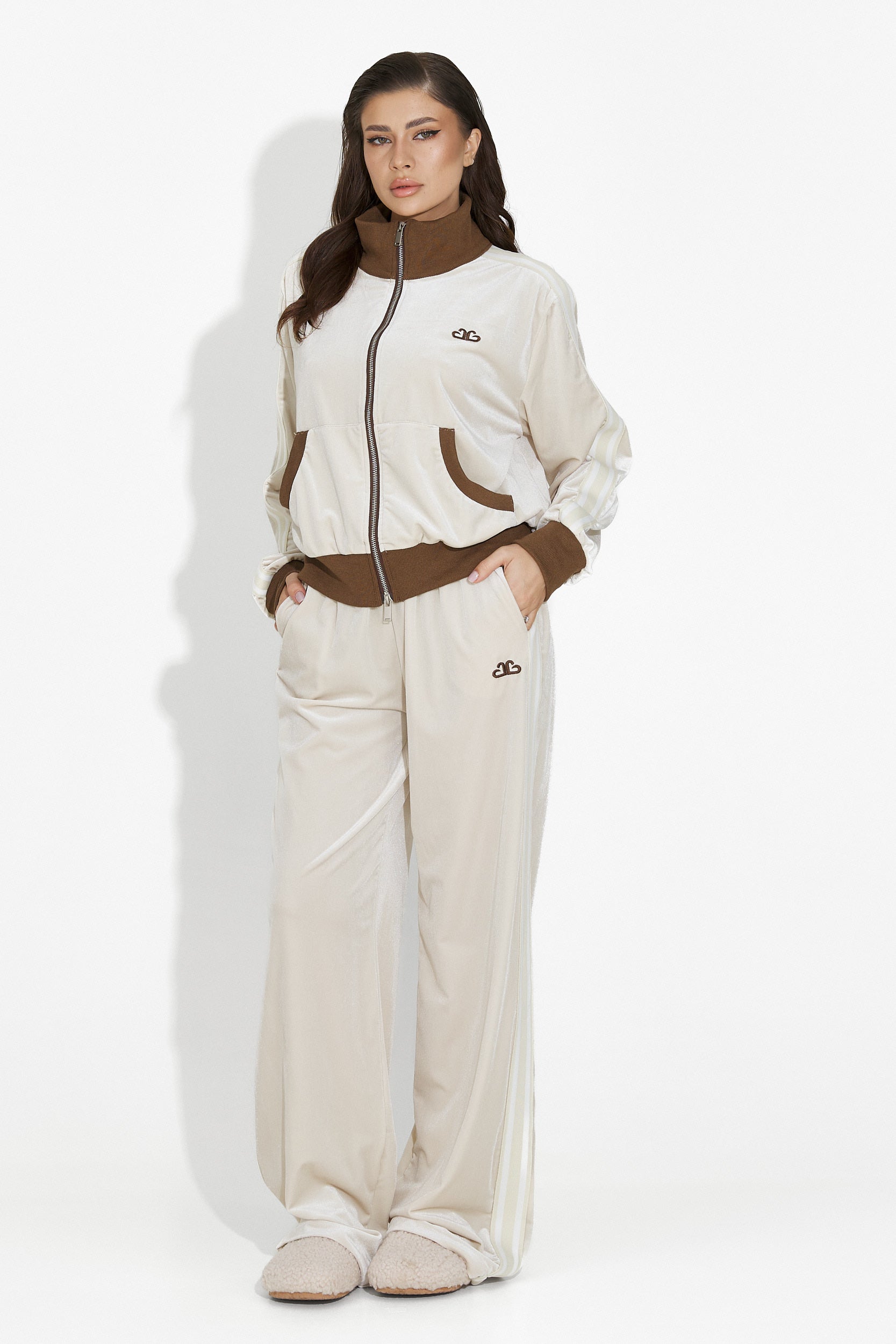 Chanela Bogas Bezs Casual Női Edzés