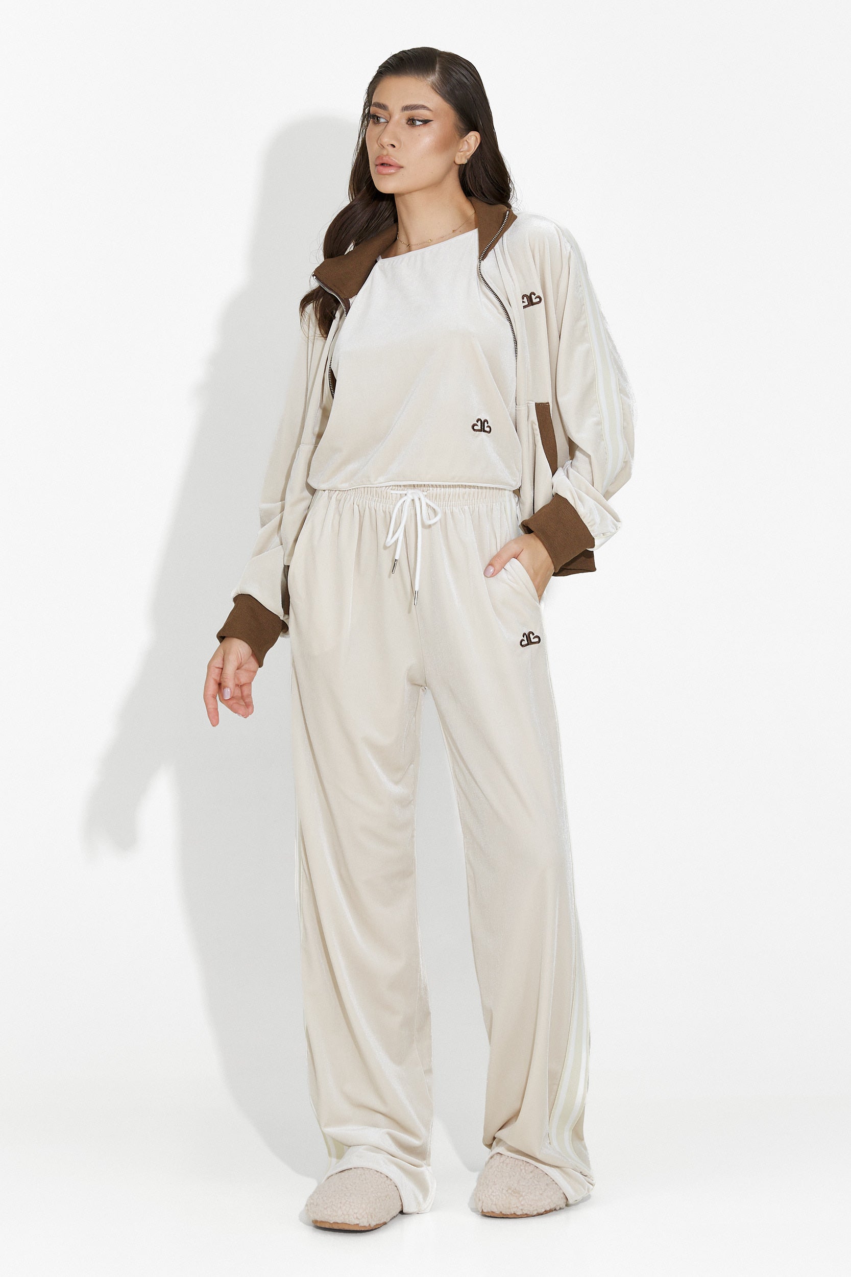 Chanela Bogas Bezs Casual Női Edzés