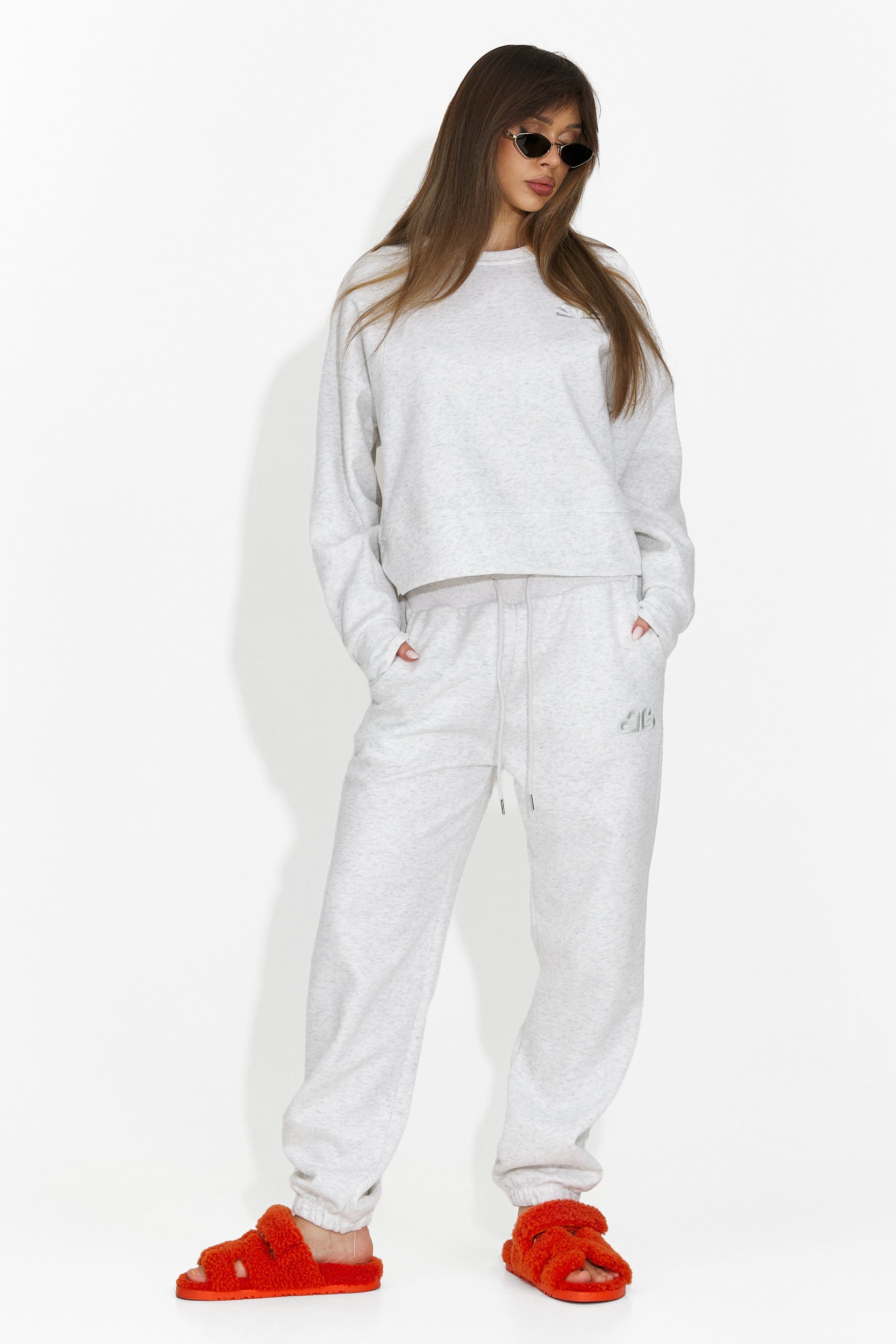 Semyna Bogas Kényelmes Szürke Női Edzésruházat