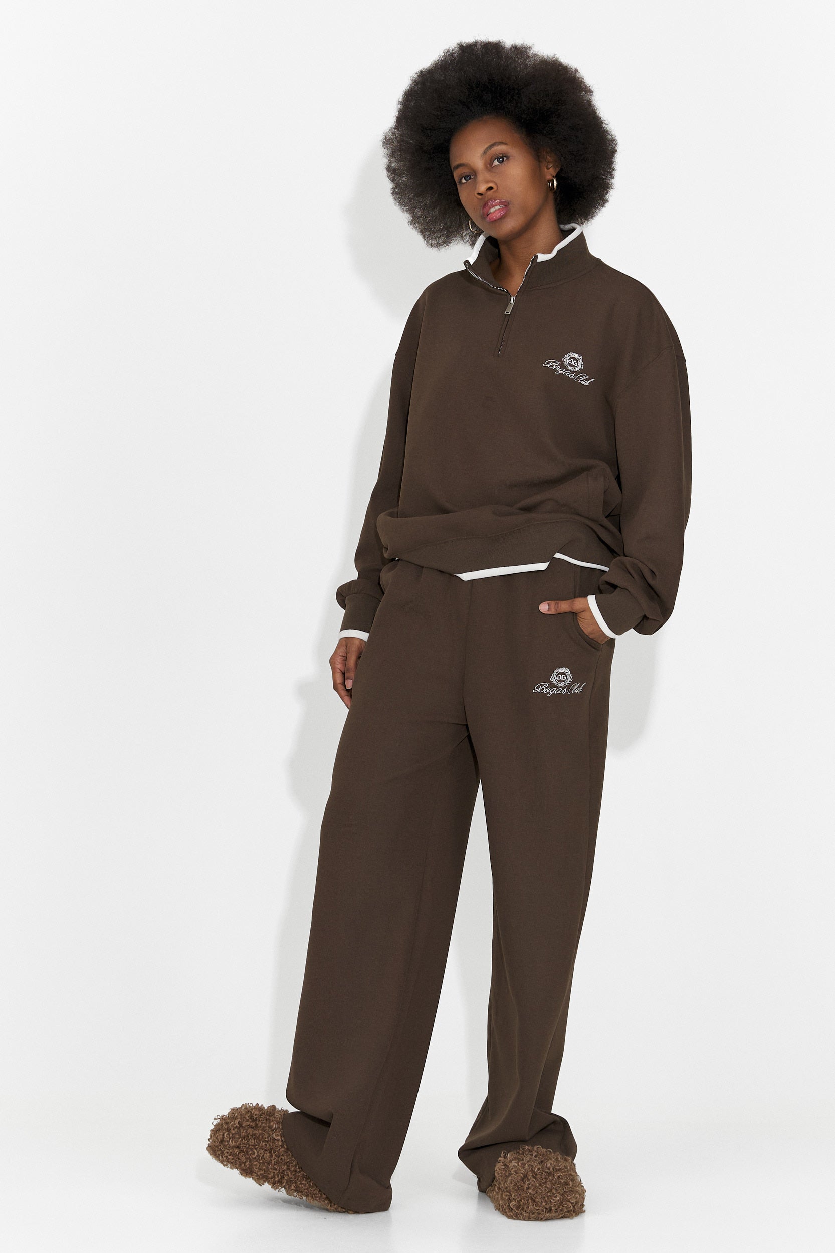 Vilma Bogas Hétköznapi Barna Női Edzés