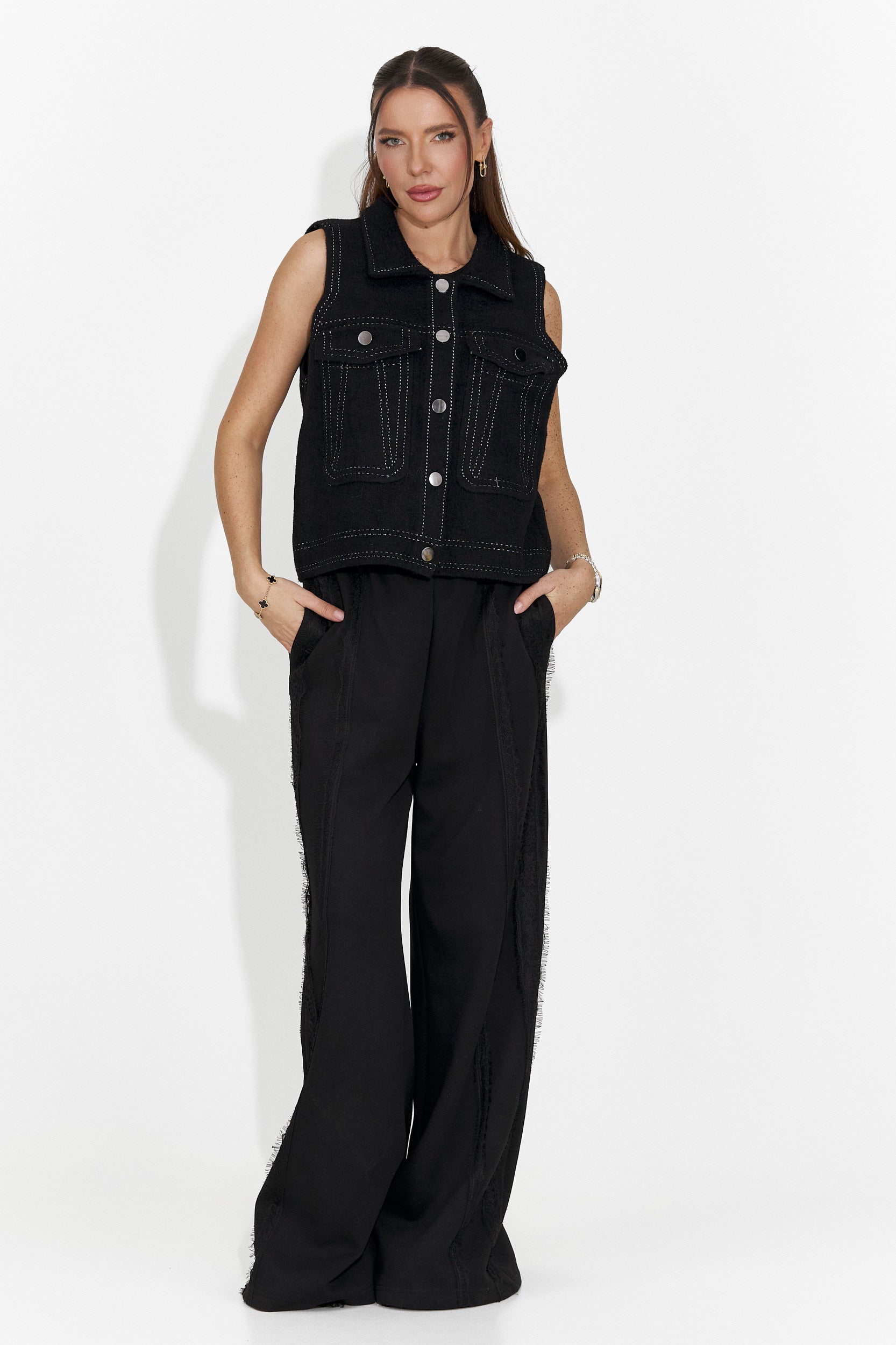 Női alkalmi fekete mellény Kaleria Bogas